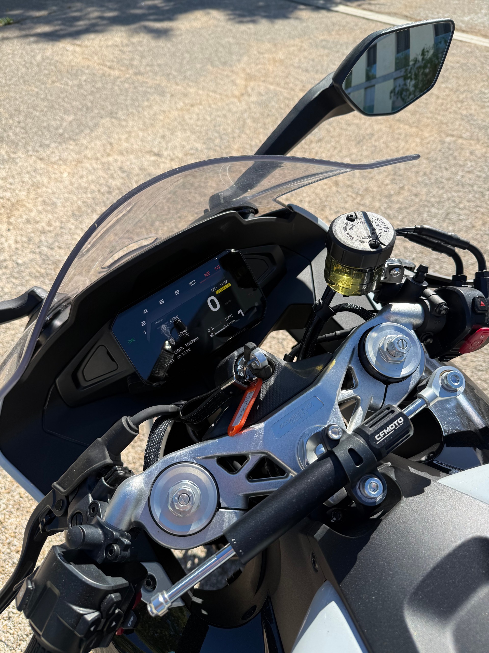 CF MOTO 675 SR-R-image-9