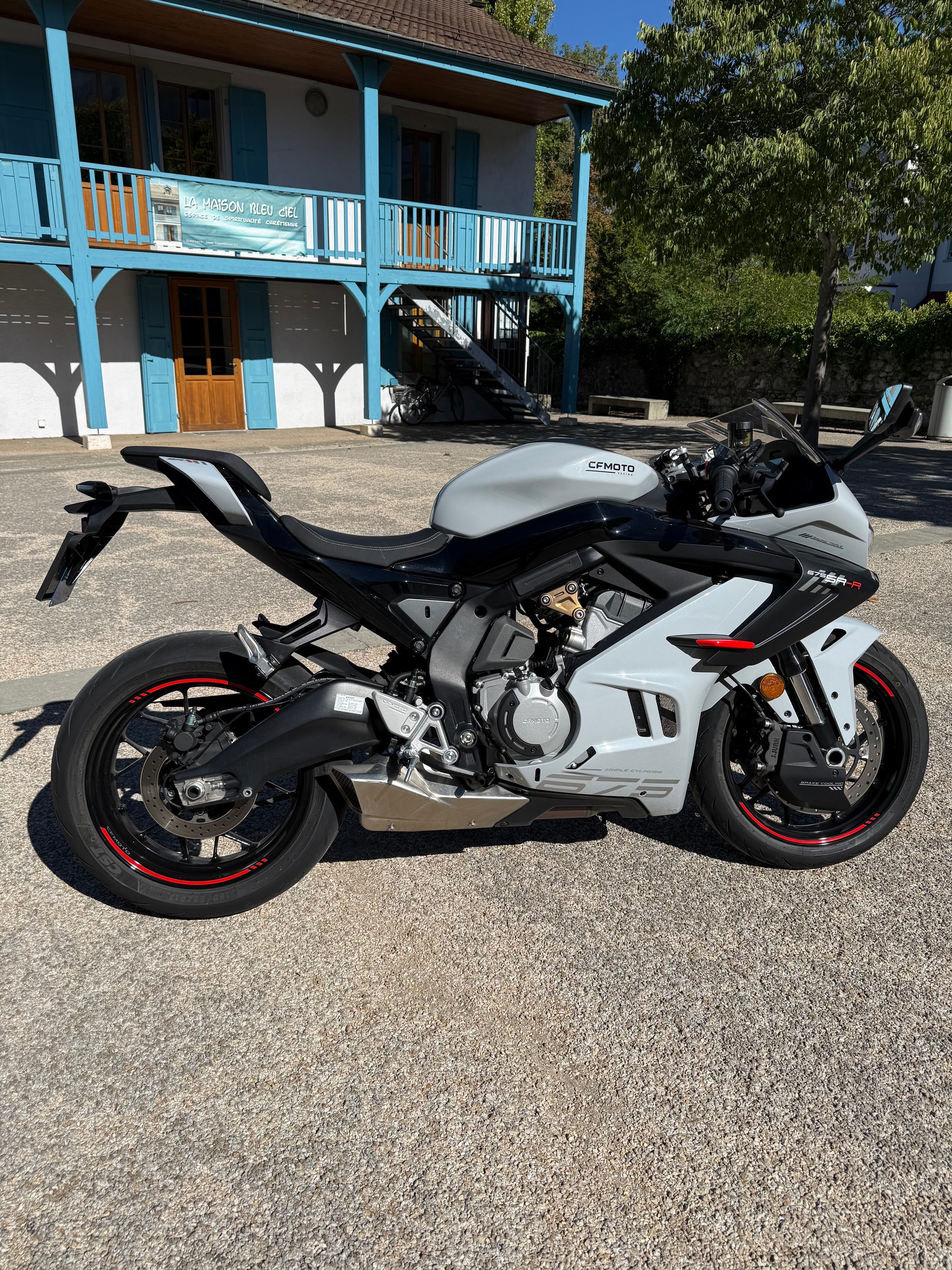 CF MOTO 675 SR-R-image-4