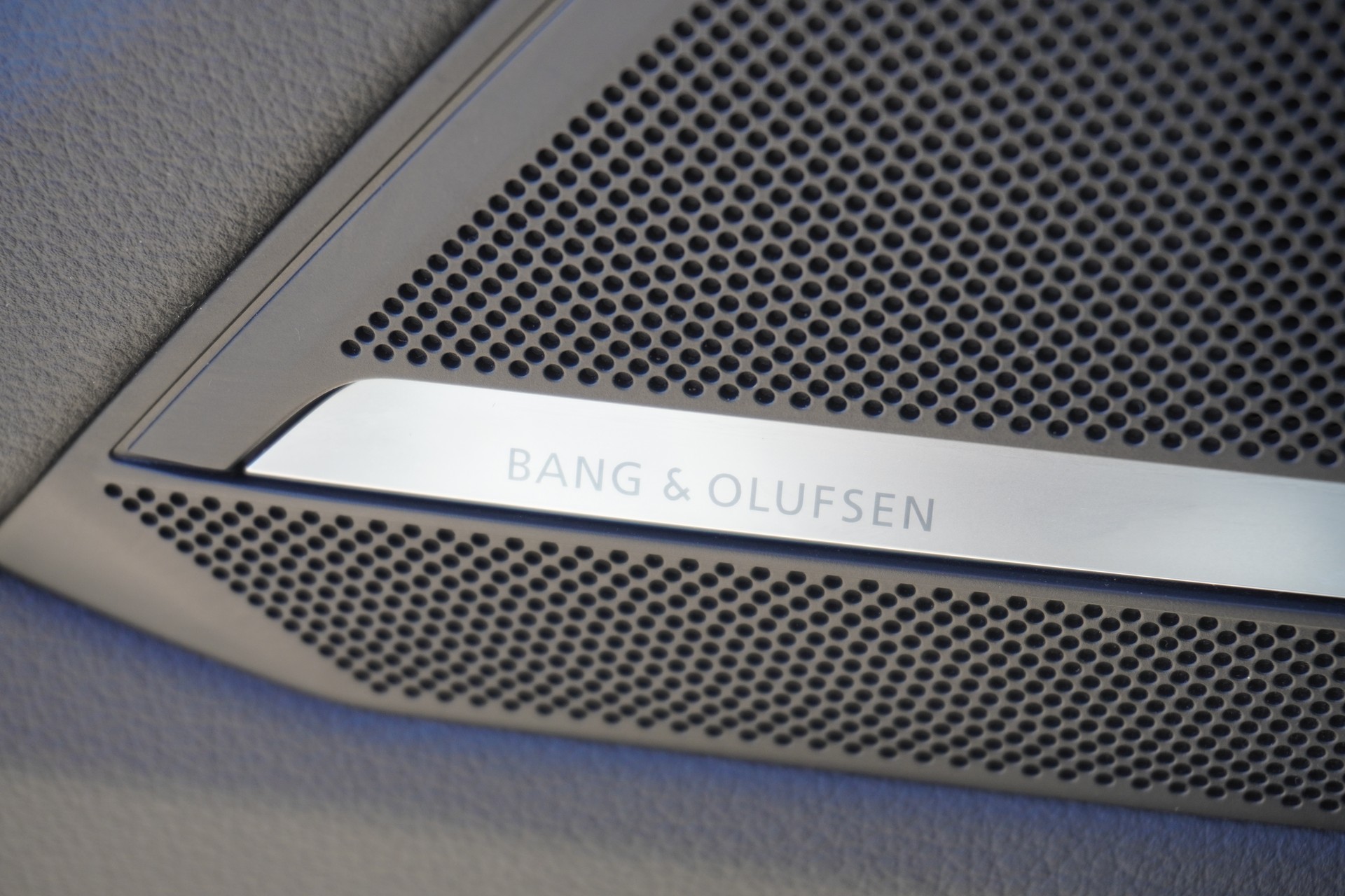 AUDI A6 Avant 45 TFSI S line S-tronic quattro-image-42