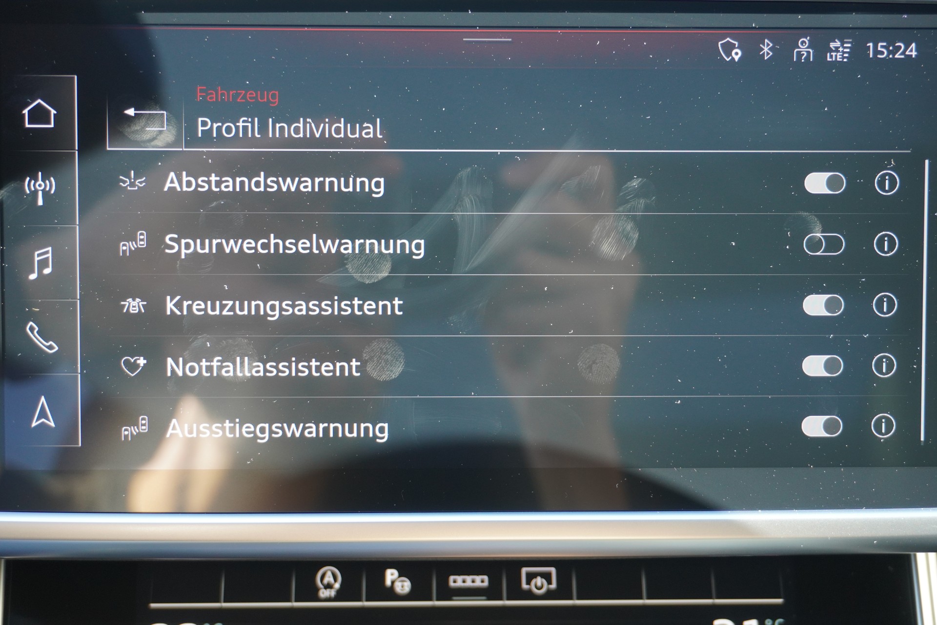 AUDI A6 Avant 45 TFSI S line S-tronic quattro-image-30