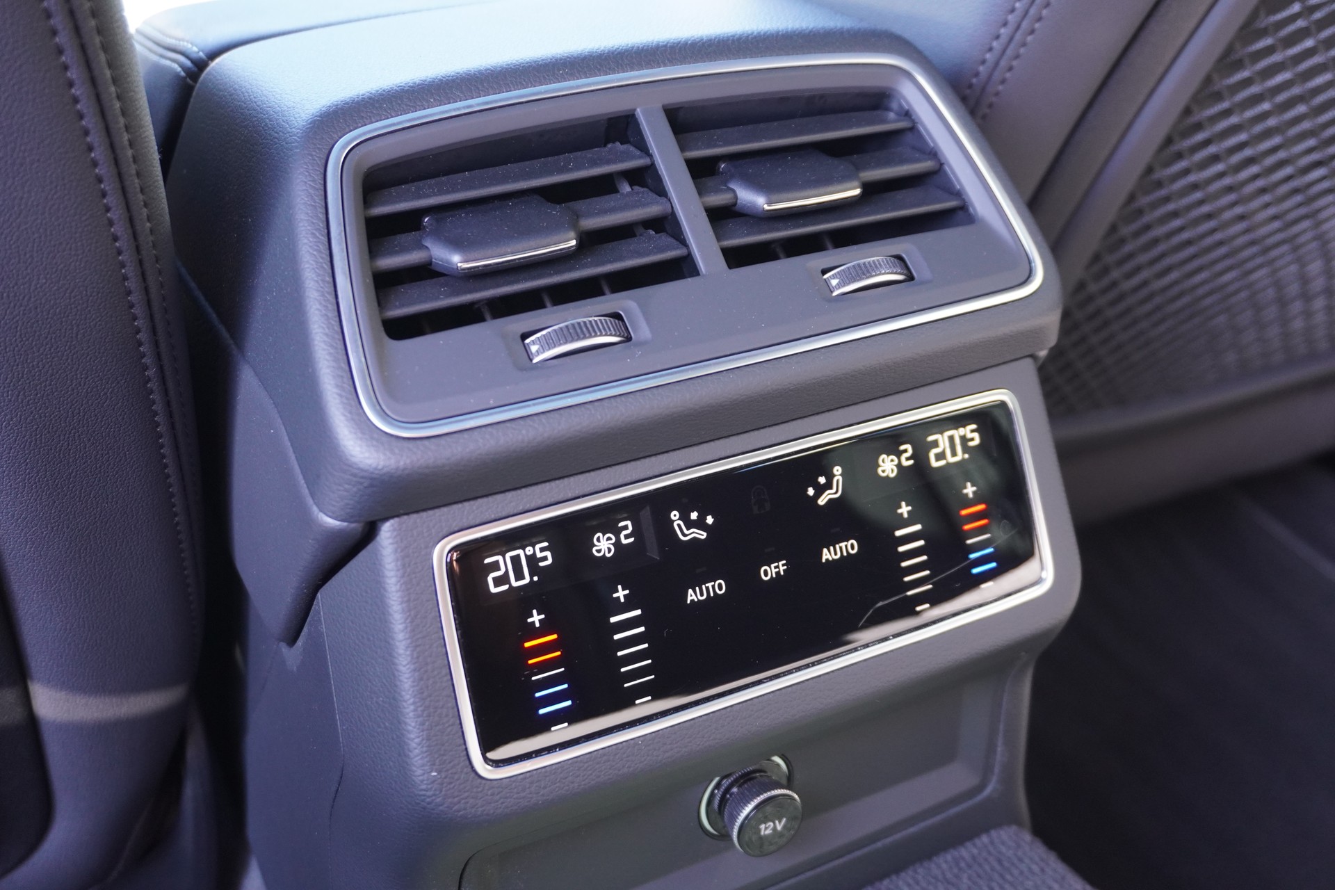 AUDI A6 Avant 45 TFSI S line S-tronic quattro-image-16