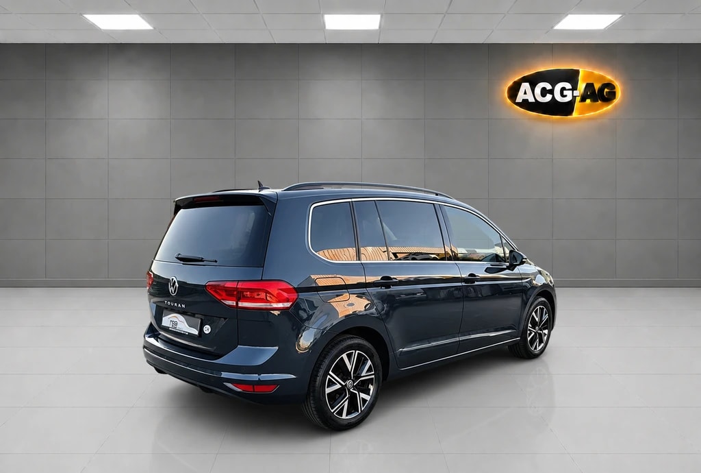 VW Touran 1.5 TSI EVO Comfortline DSG ** 7-Plätzer ** GR.Navi ** RF-Kamera ** Winter Paket ** Family Paket Plus **-image-5