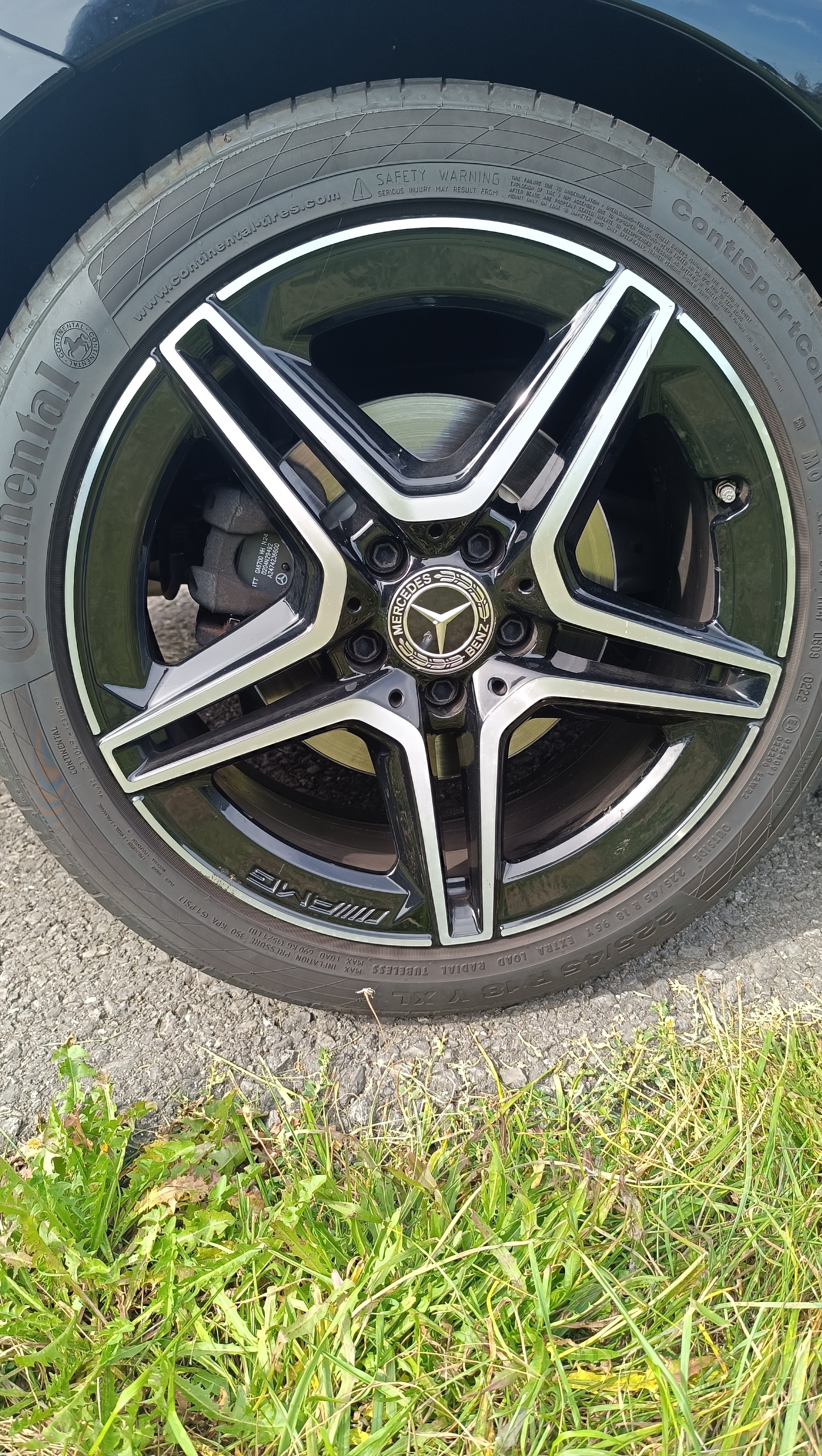 MERCEDES-BENZ A 220 AMG Line 4m-image-8