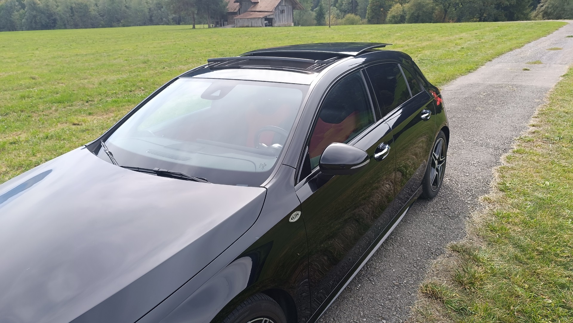 MERCEDES-BENZ A 220 AMG Line 4m-image-9