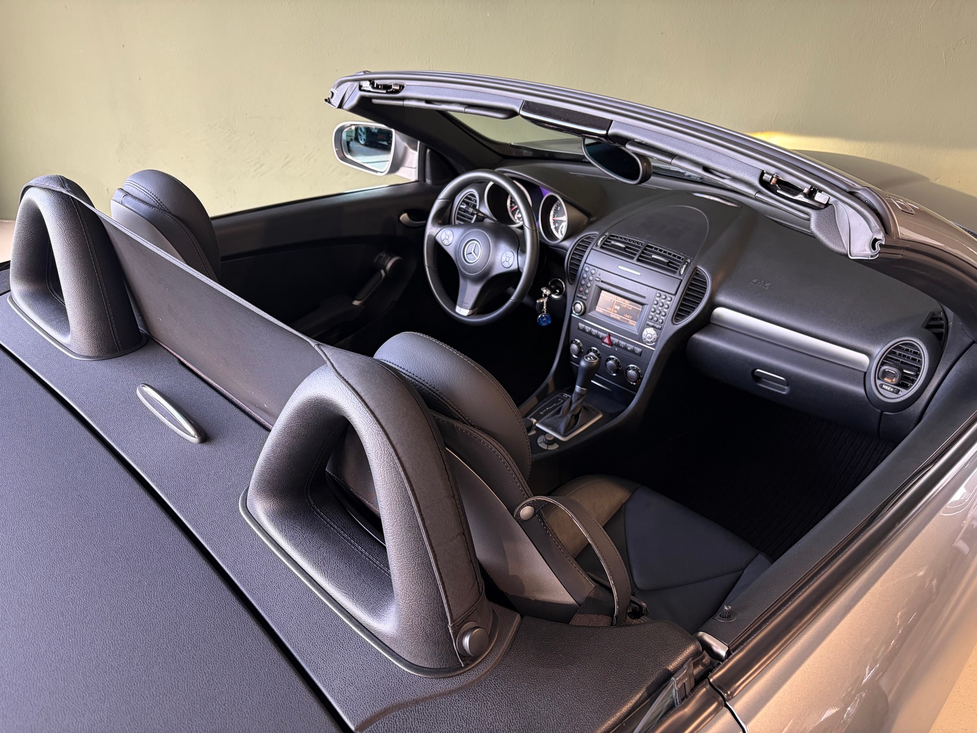 MERCEDES-BENZ SLK 200 Kompressor Automatic *CH-Fahrzeug*Ab MFK*-image-15