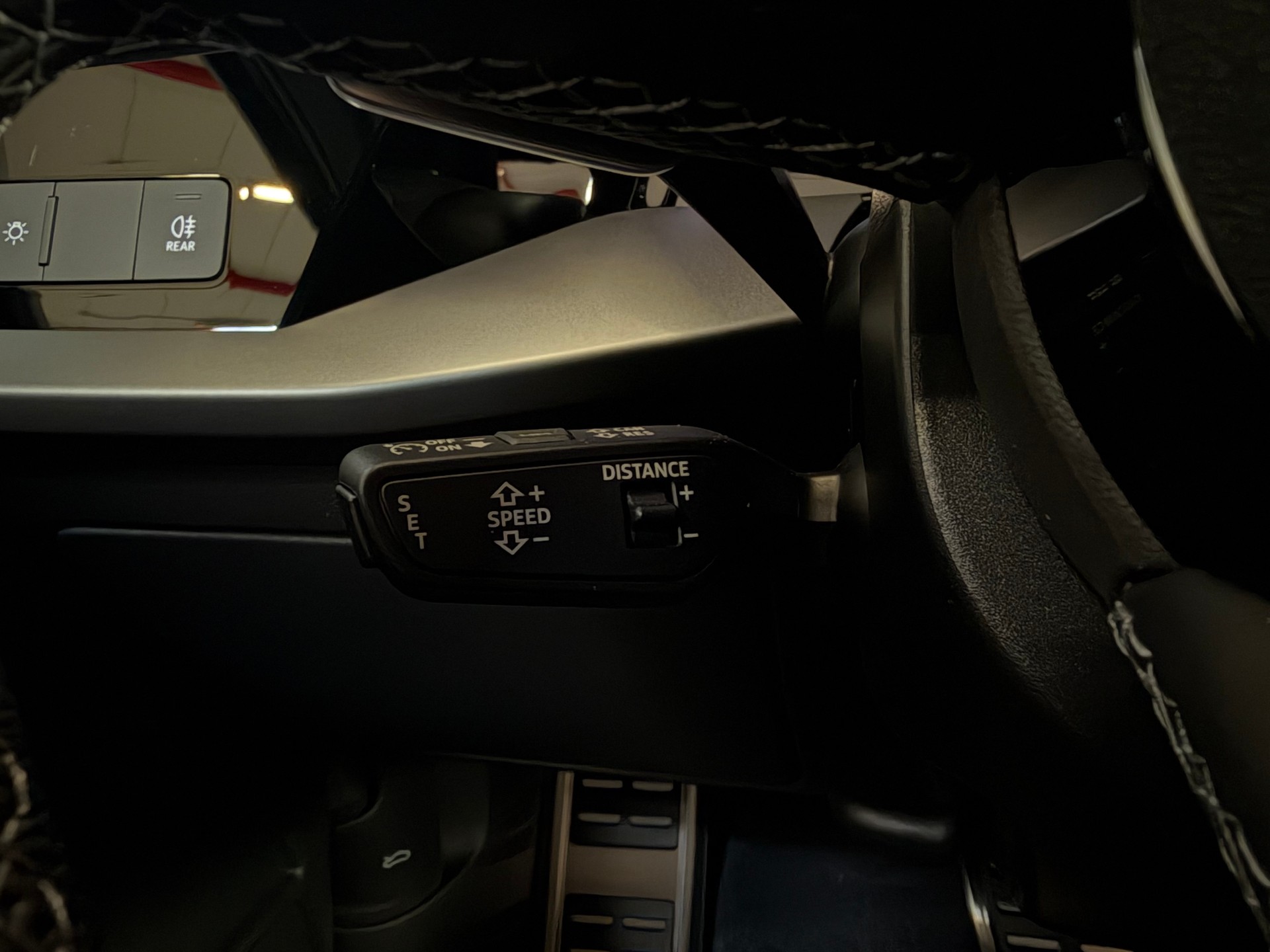 AUDI A3 Sportback 35 TFSI S line S-tronic-image-29