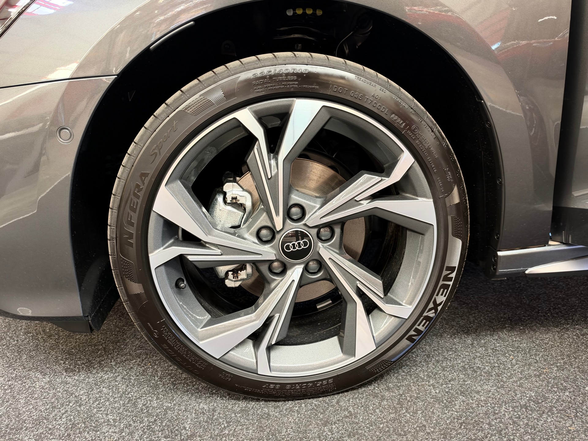 AUDI A3 Sportback 35 TFSI S line S-tronic-image-10