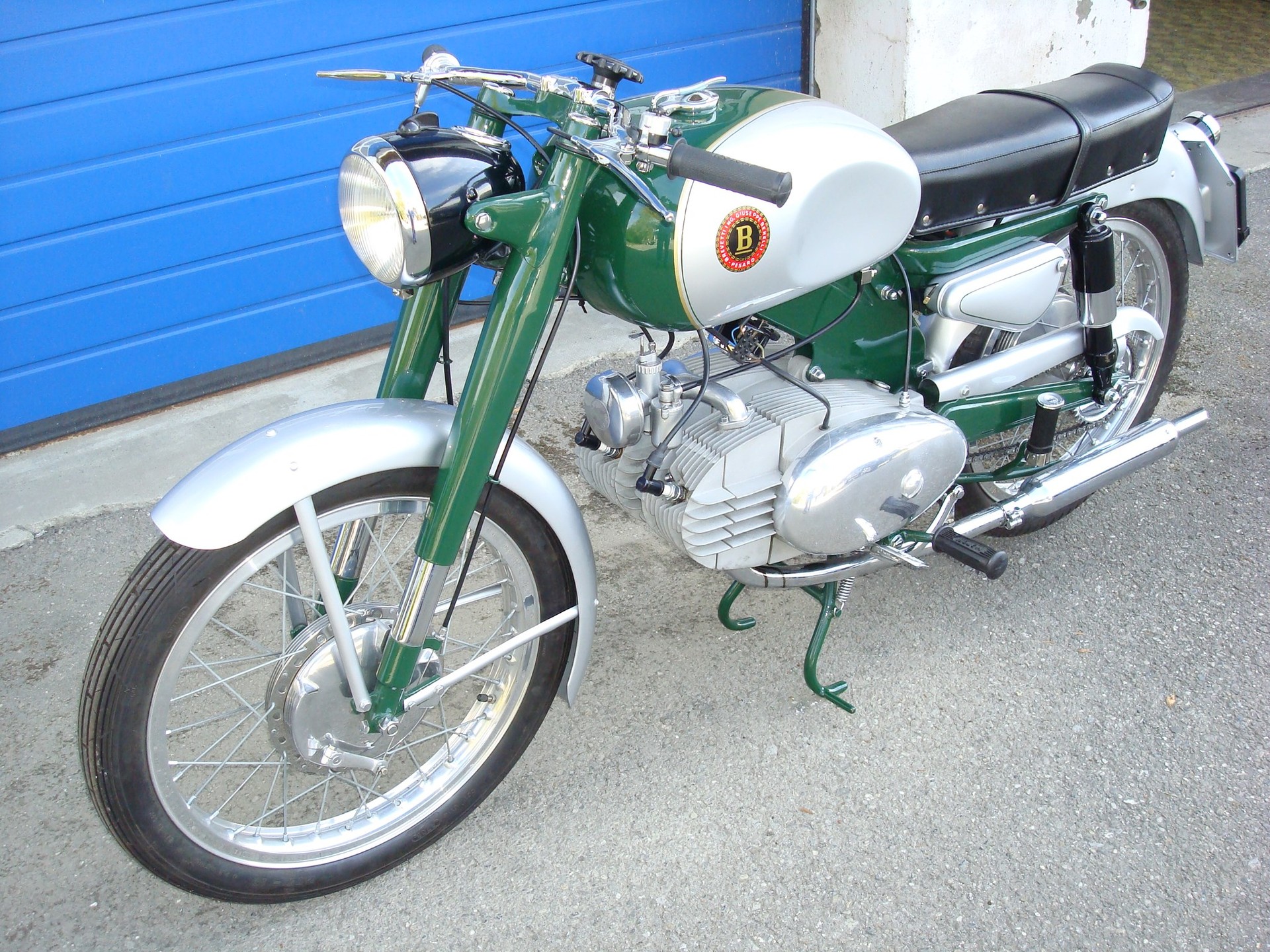 MOTOBI SPRING LASTING B 200