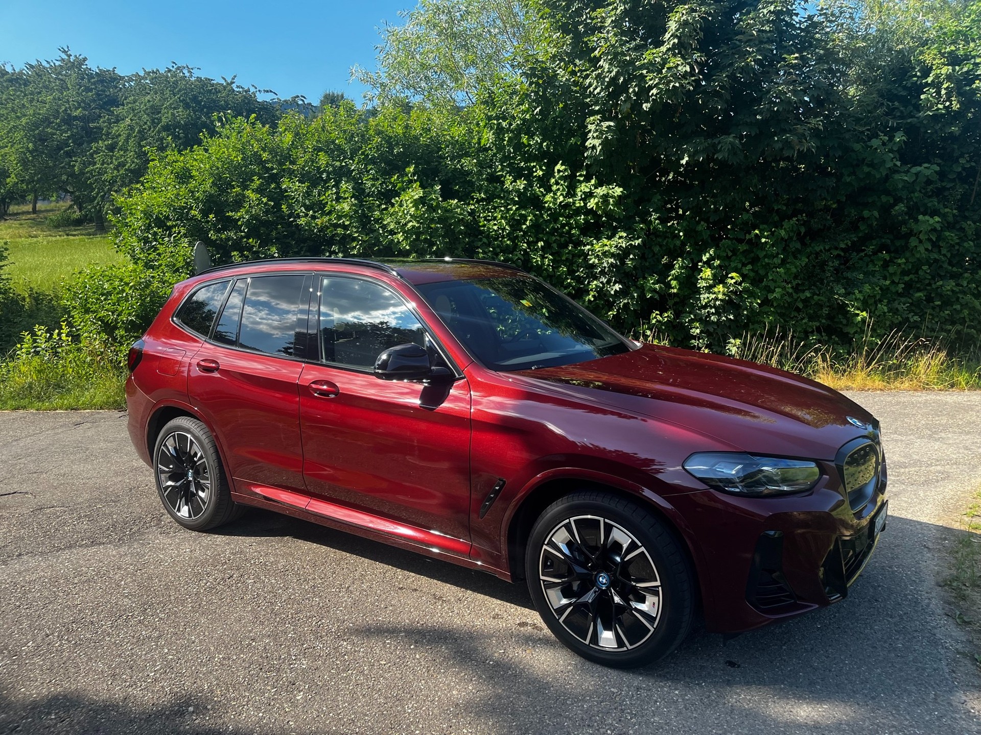 BMW iX3 Impressive-image-1