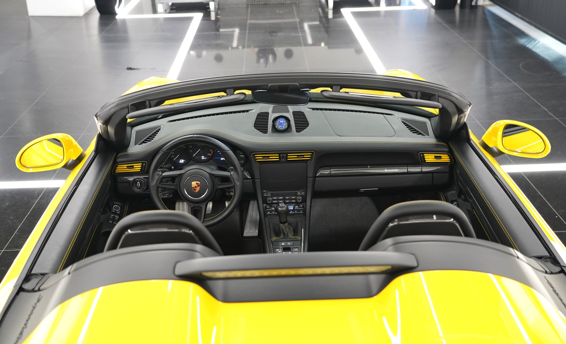 PORSCHE 911 Speedster-image-6