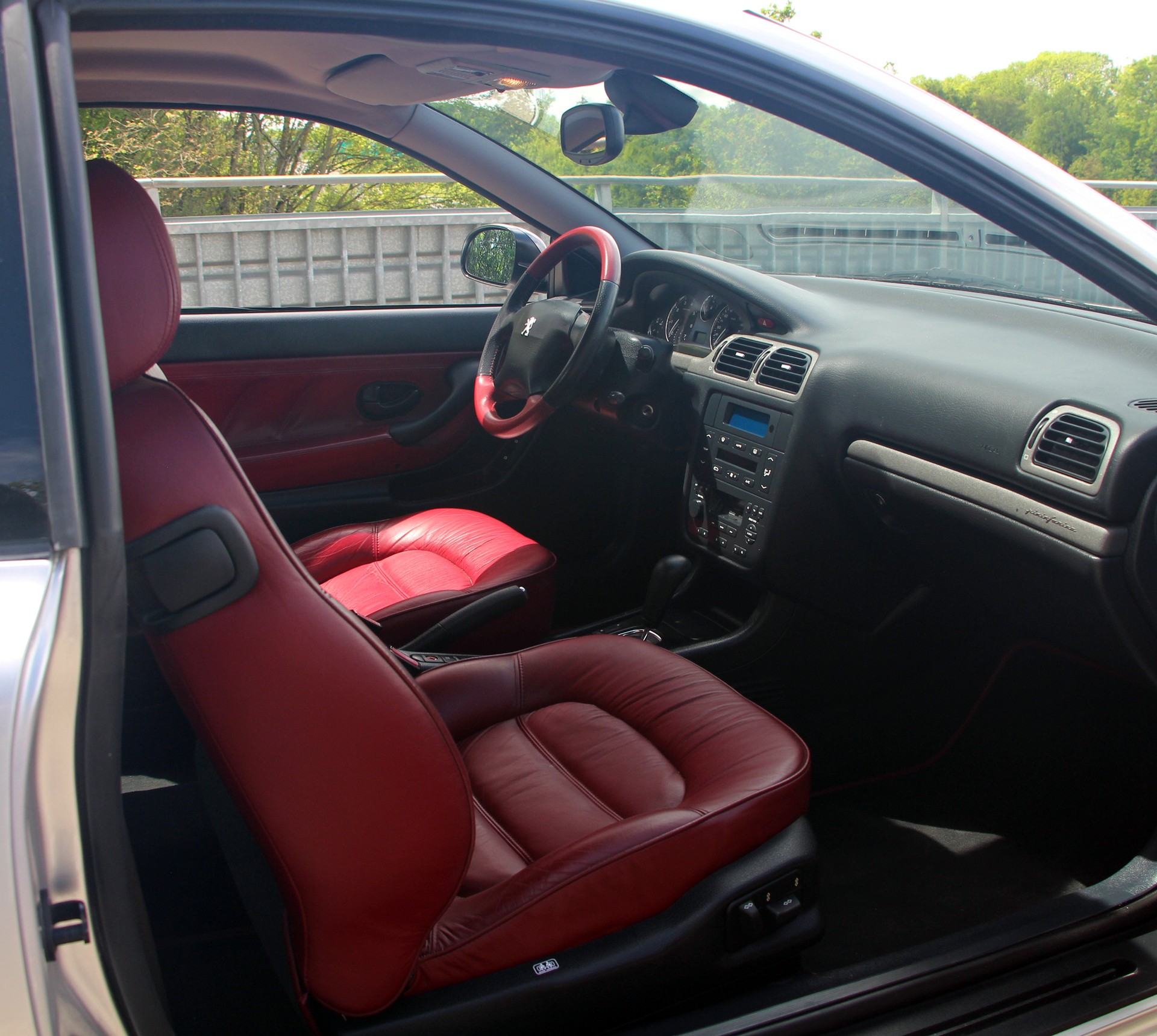 PEUGEOT 406 Coupé 3.0 V6 Pack-image-10