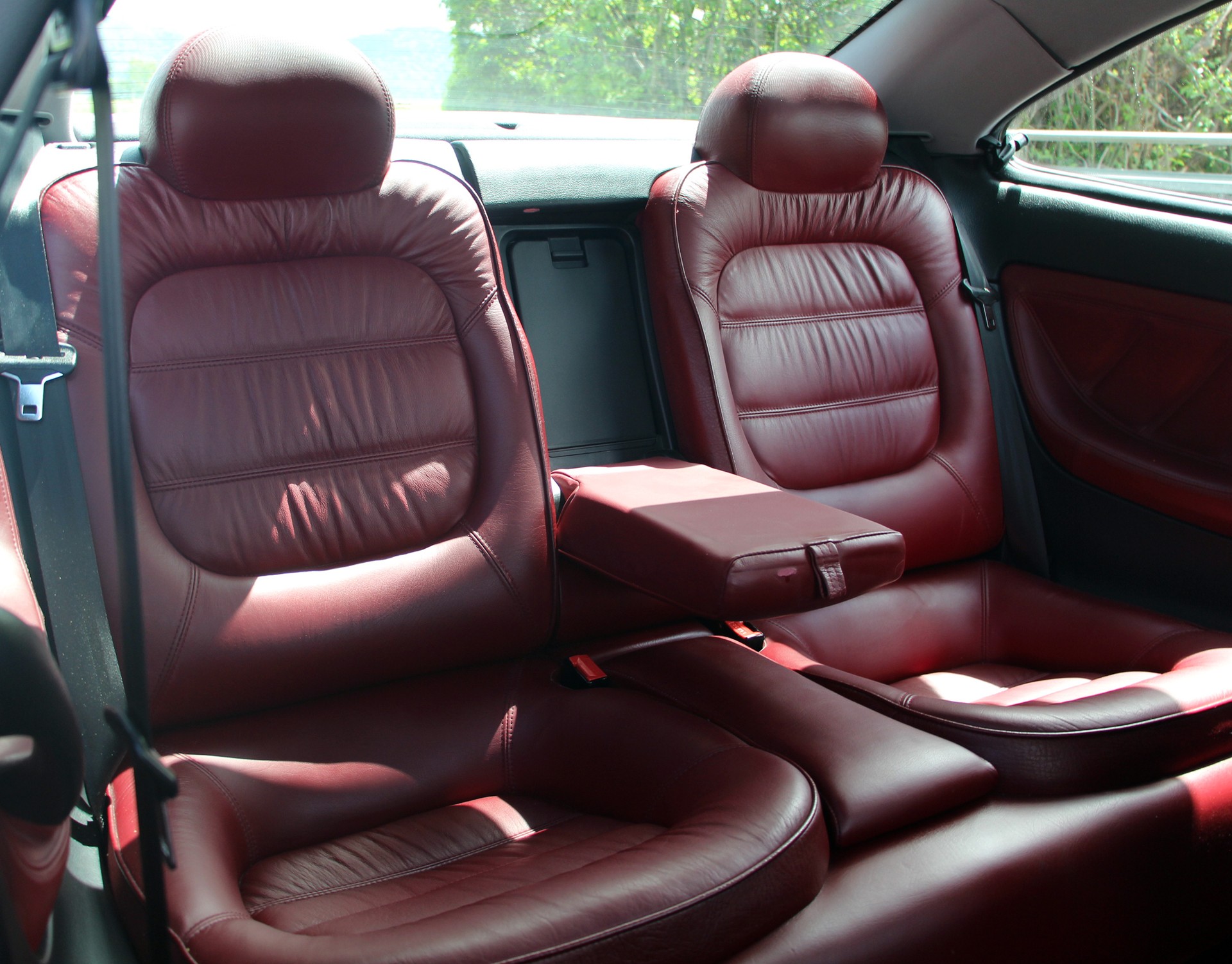 PEUGEOT 406 Coupé 3.0 V6 Pack-image-11