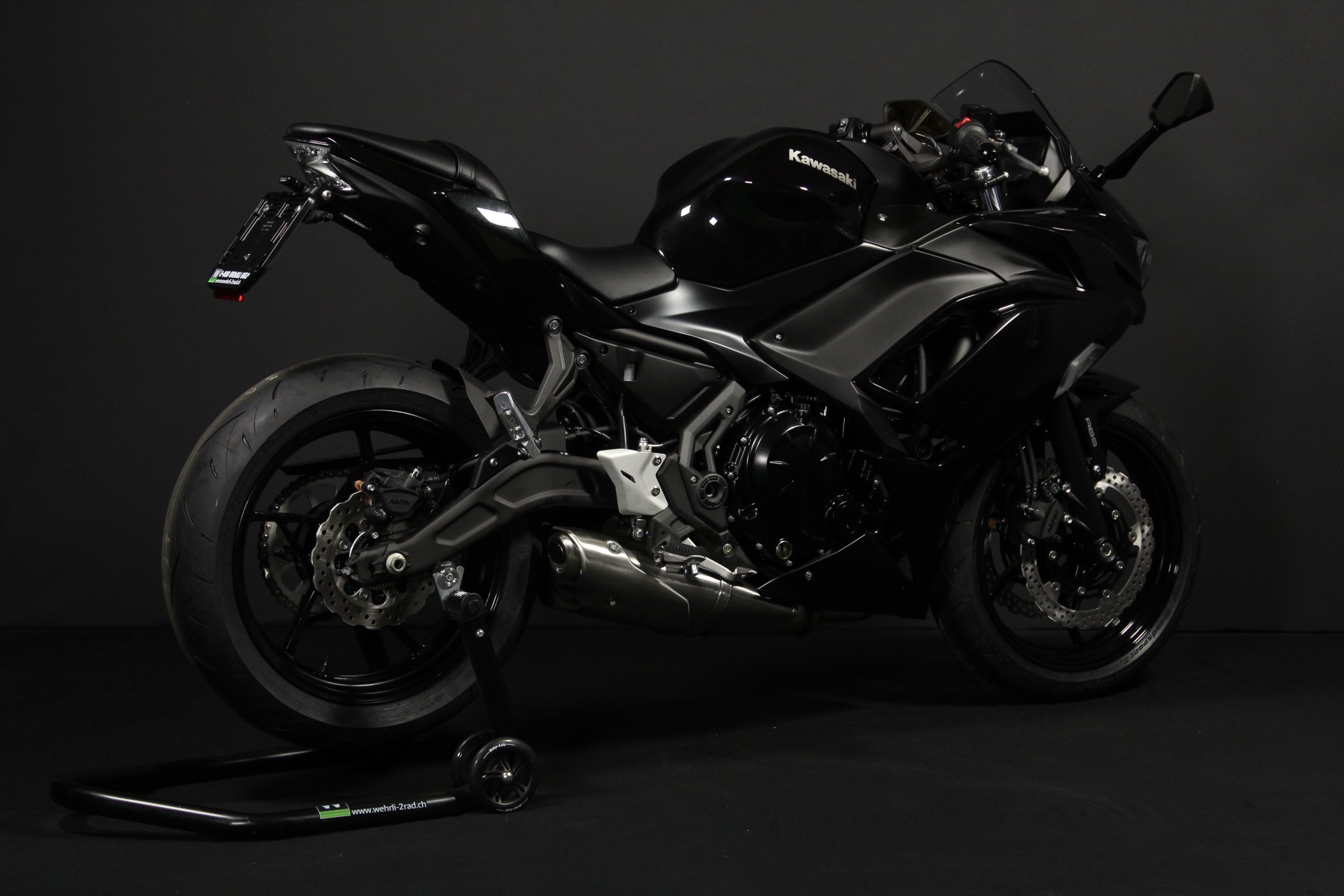 KAWASAKI Ninja 650 (50/35 KW) *Black Edition* Level 1-image-7