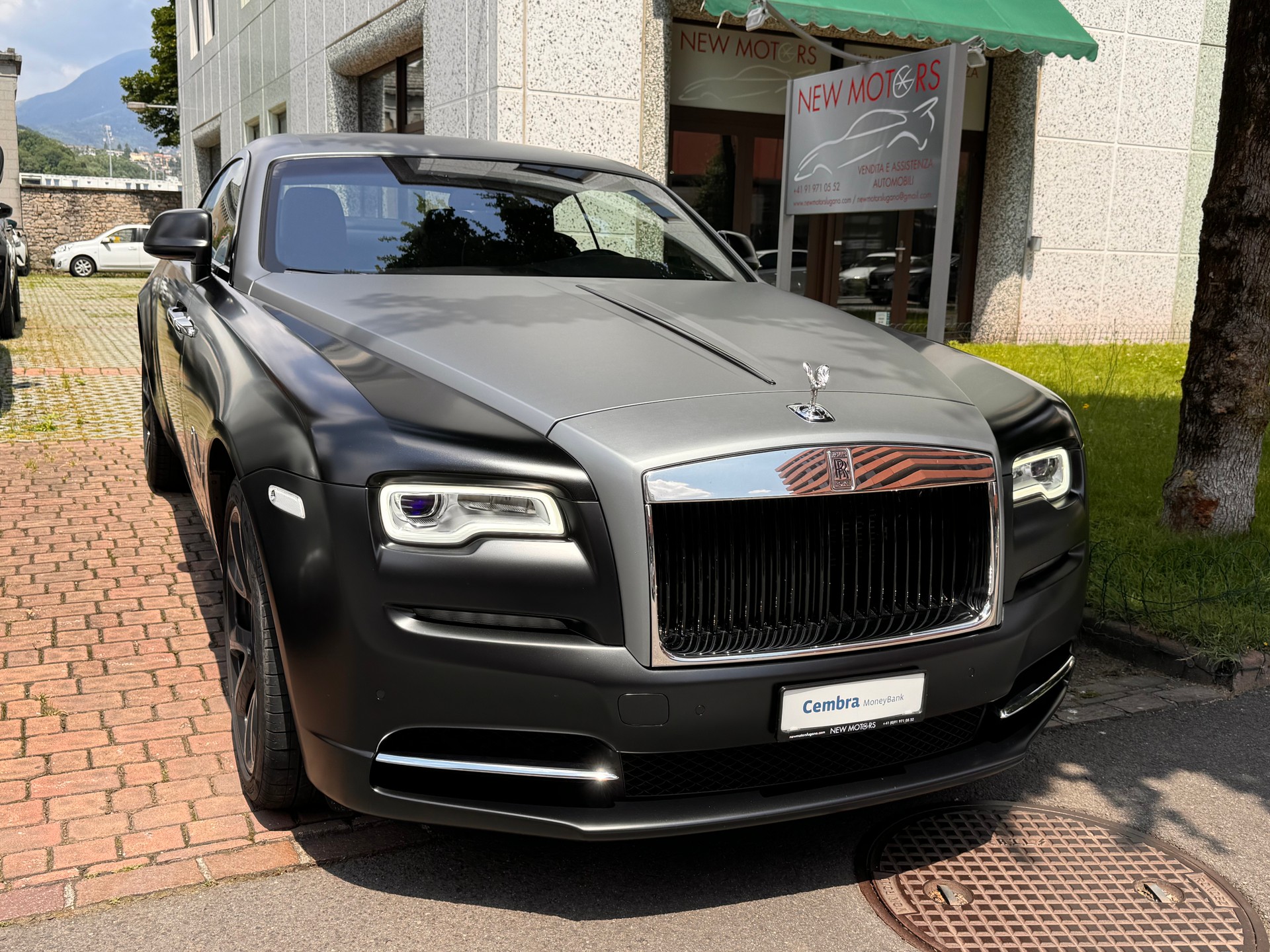 ROLLS-ROYCE Wraith 6.6 V12-image-2