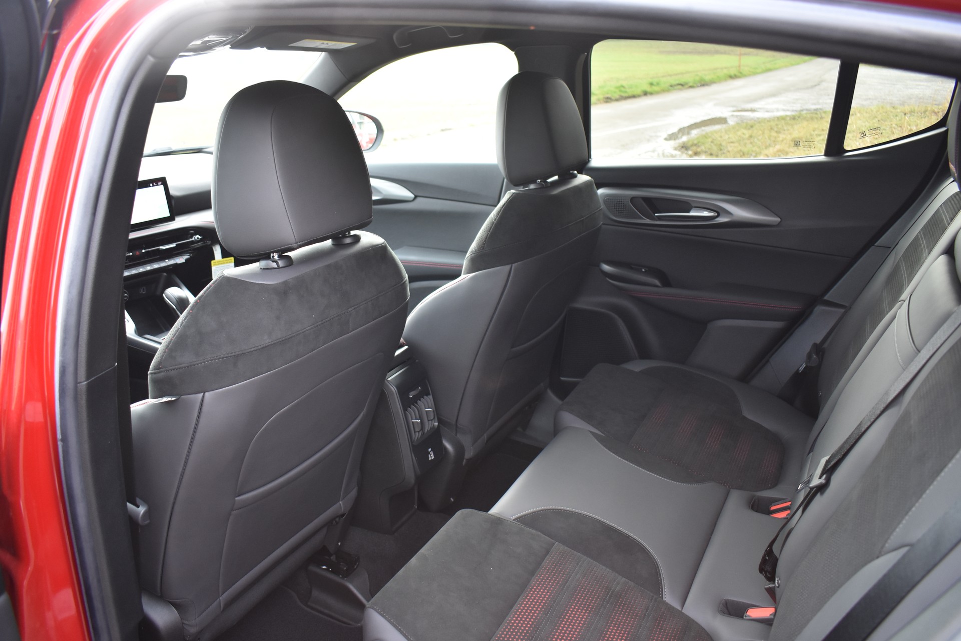 DODGE Hornet GT Plus AWD 2.0-image-11