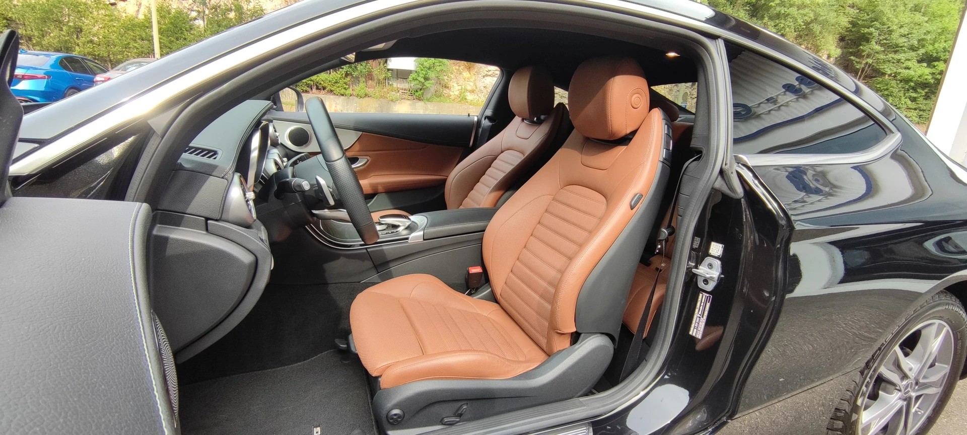MERCEDES-BENZ C 180 AMG Line Coupé-image-17