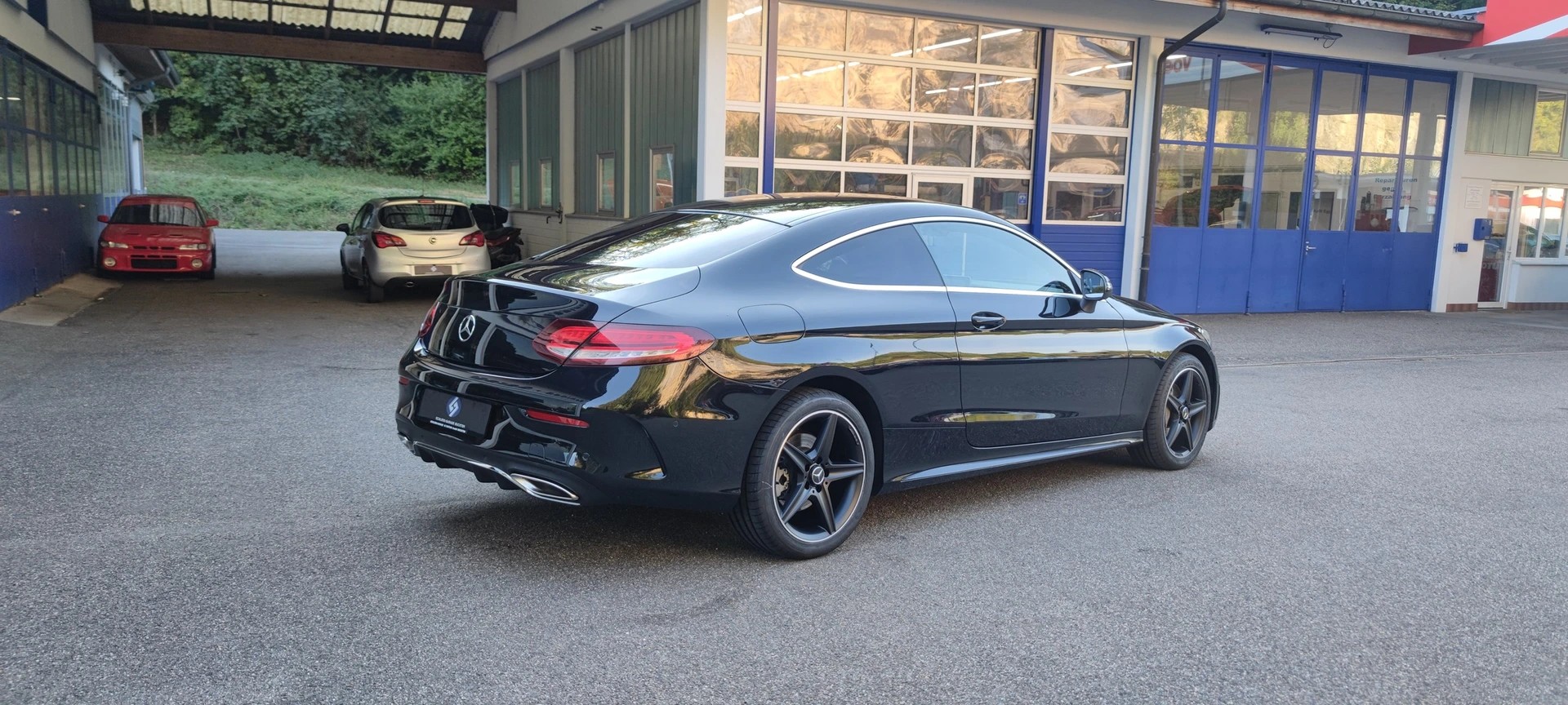 MERCEDES-BENZ C 180 AMG Line Coupé-image-13