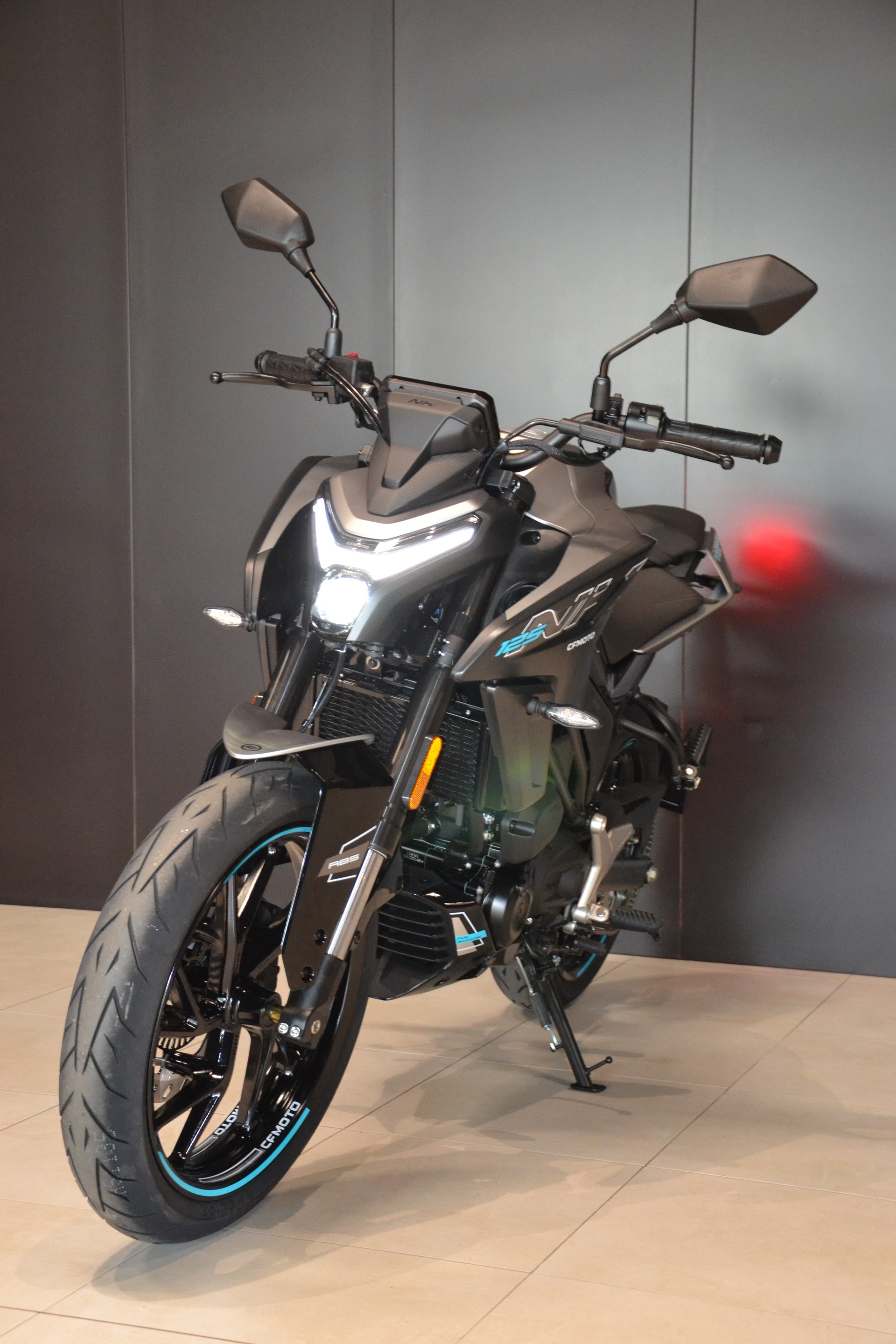 CF MOTO 125 NK-image-11