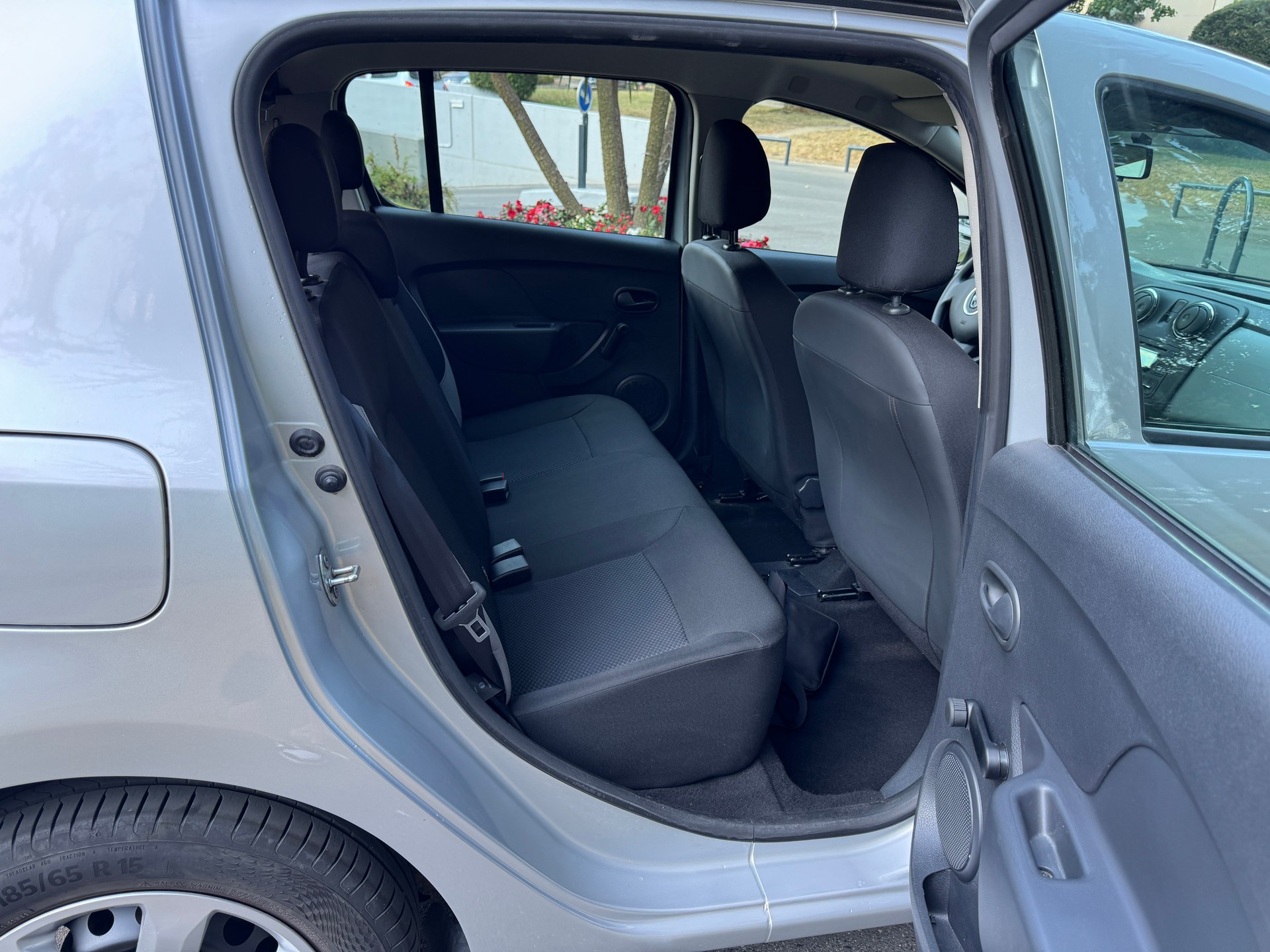 DACIA Sandero Tce 90 Supreme-image-13