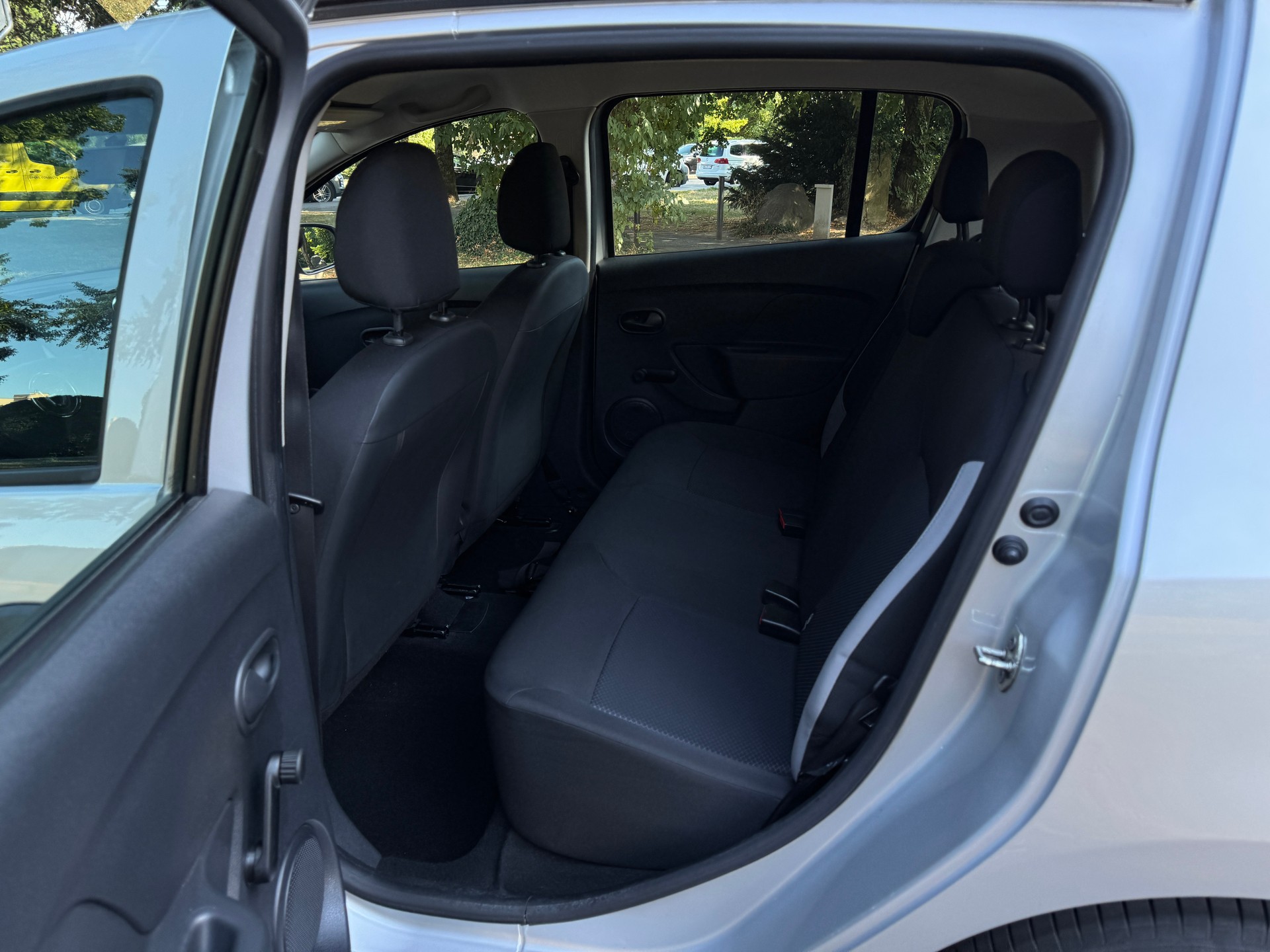 DACIA Sandero Tce 90 Supreme-image-12