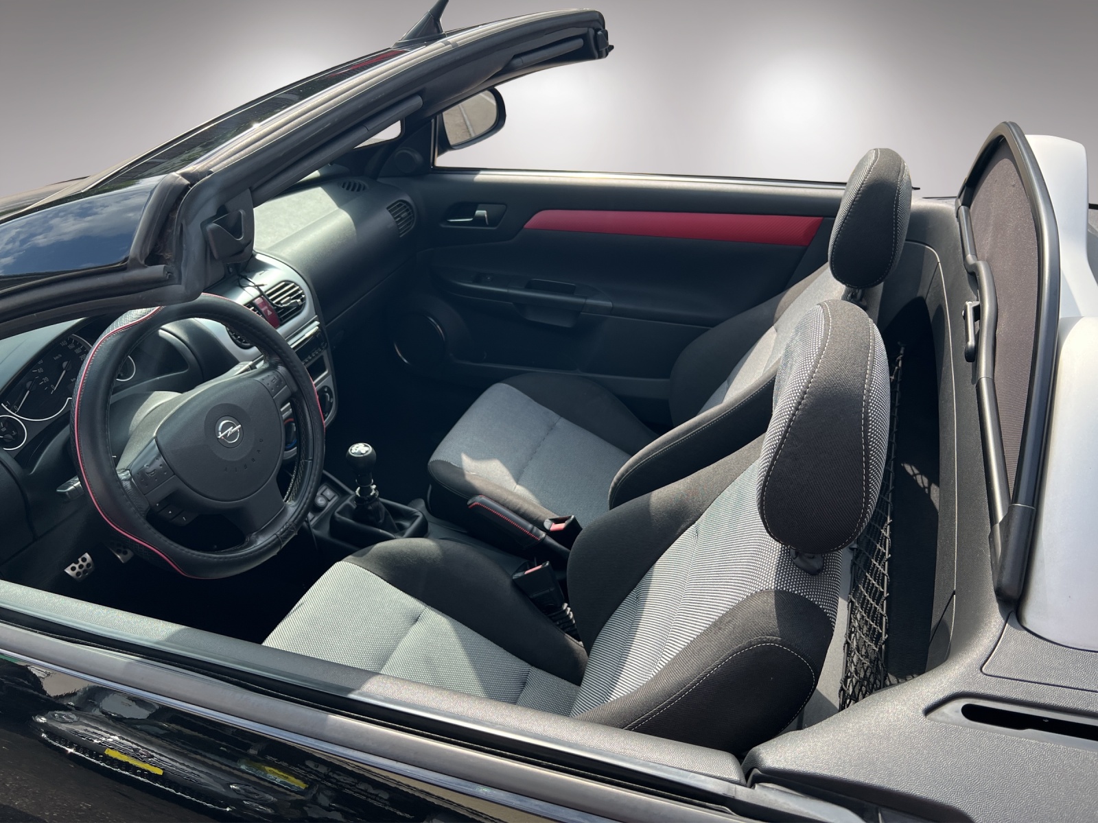 OPEL Tigra 1.8 Enjoy-image-10