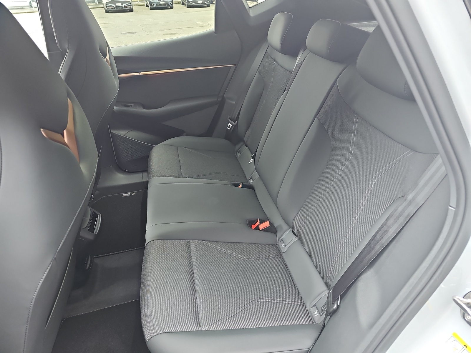 CUPRA Tavascan 77 kWh Edge 4D-image-13