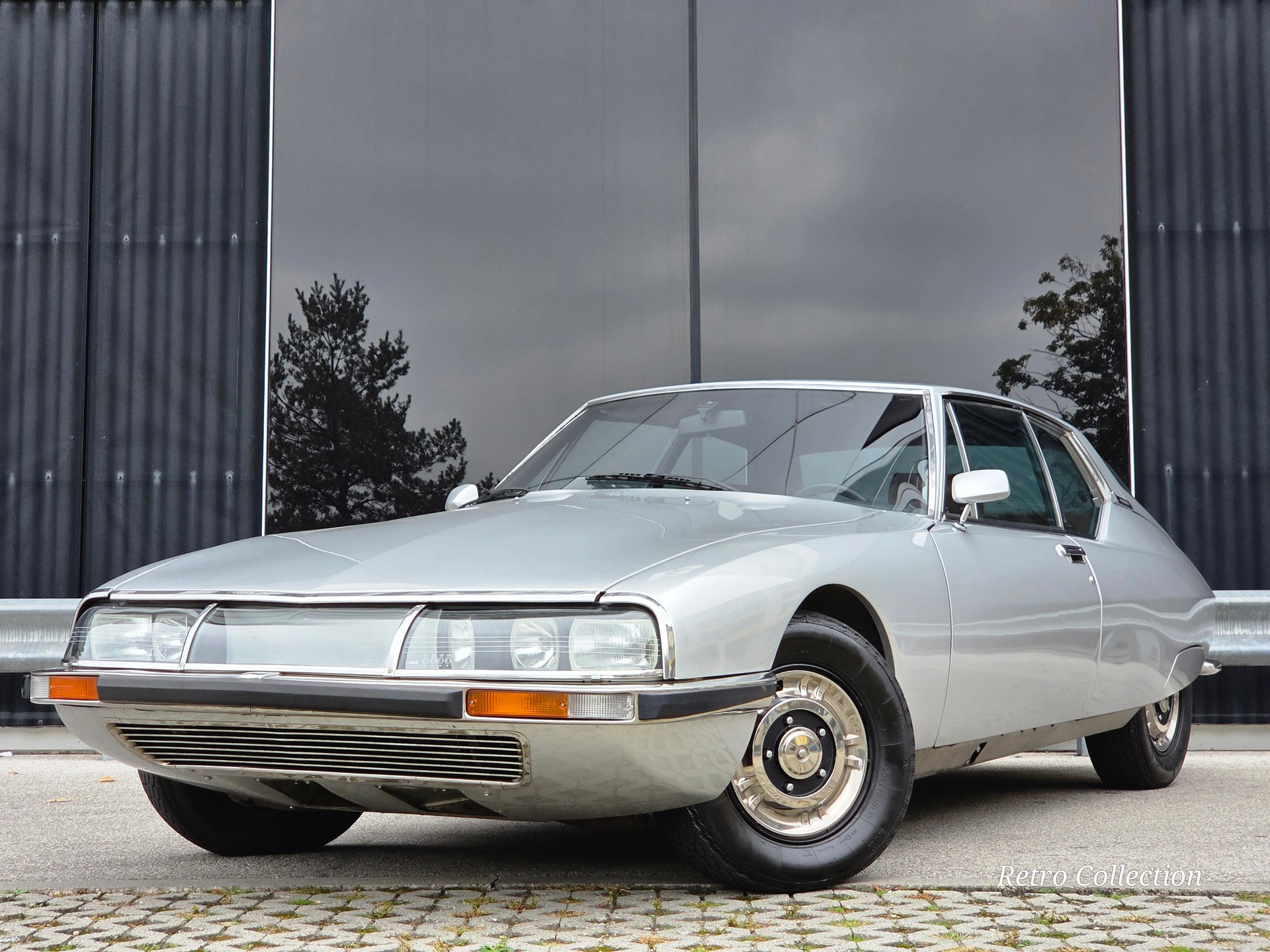 CITROEN SM 2.7 V6 - boîte mécanique - restaurée - excellent état - vendue expertisée 11.2025.