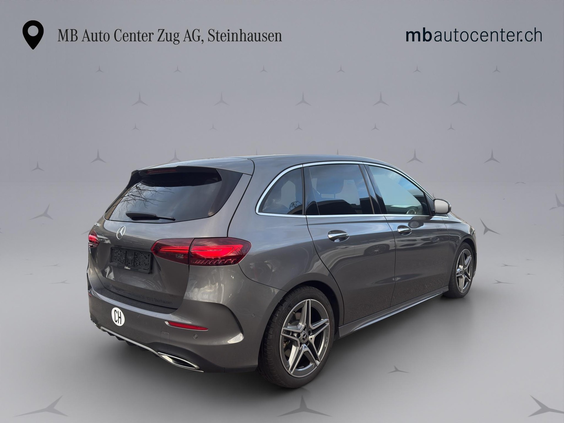 MERCEDES-BENZ B 220 d AMG Line-image-5