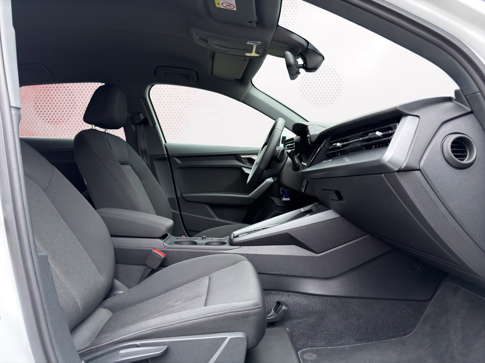 AUDI A3 Sportback 35 TFSI S line Attraction S-tronic * CH-Fahrzeug *-image-10