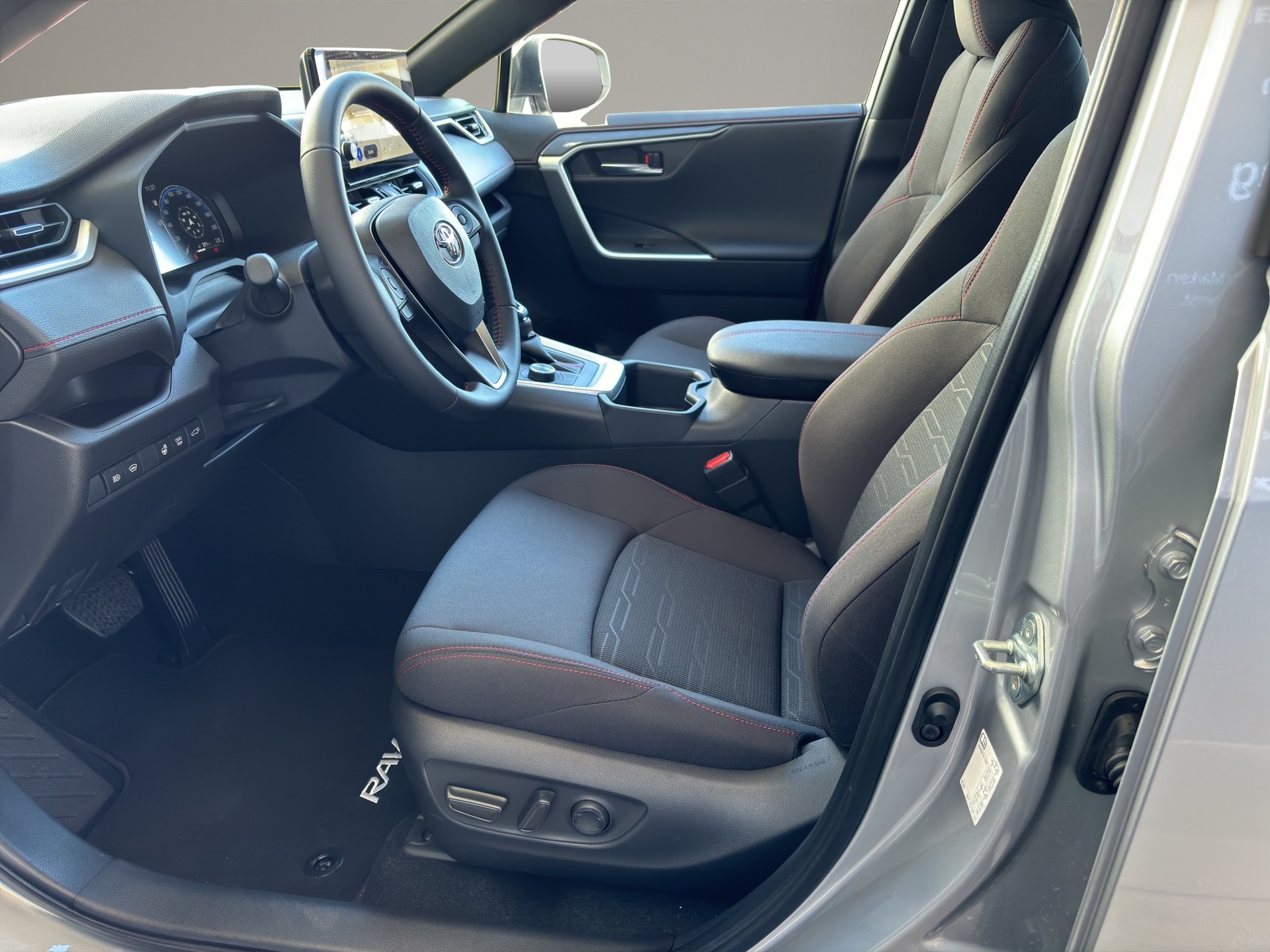 TOYOTA RAV-4 2.5 PHEV Trend e-CVT 4WD-image-8