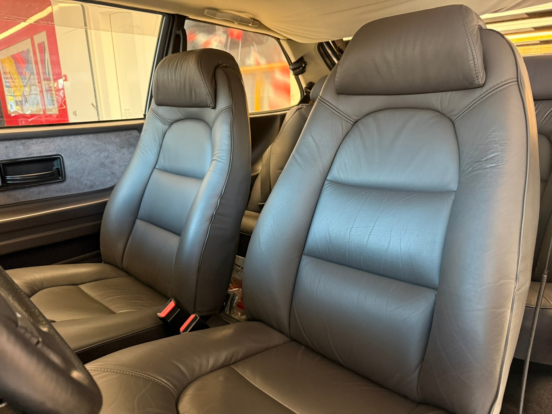 SAAB 900 2.0 turbo 16 S-image-11