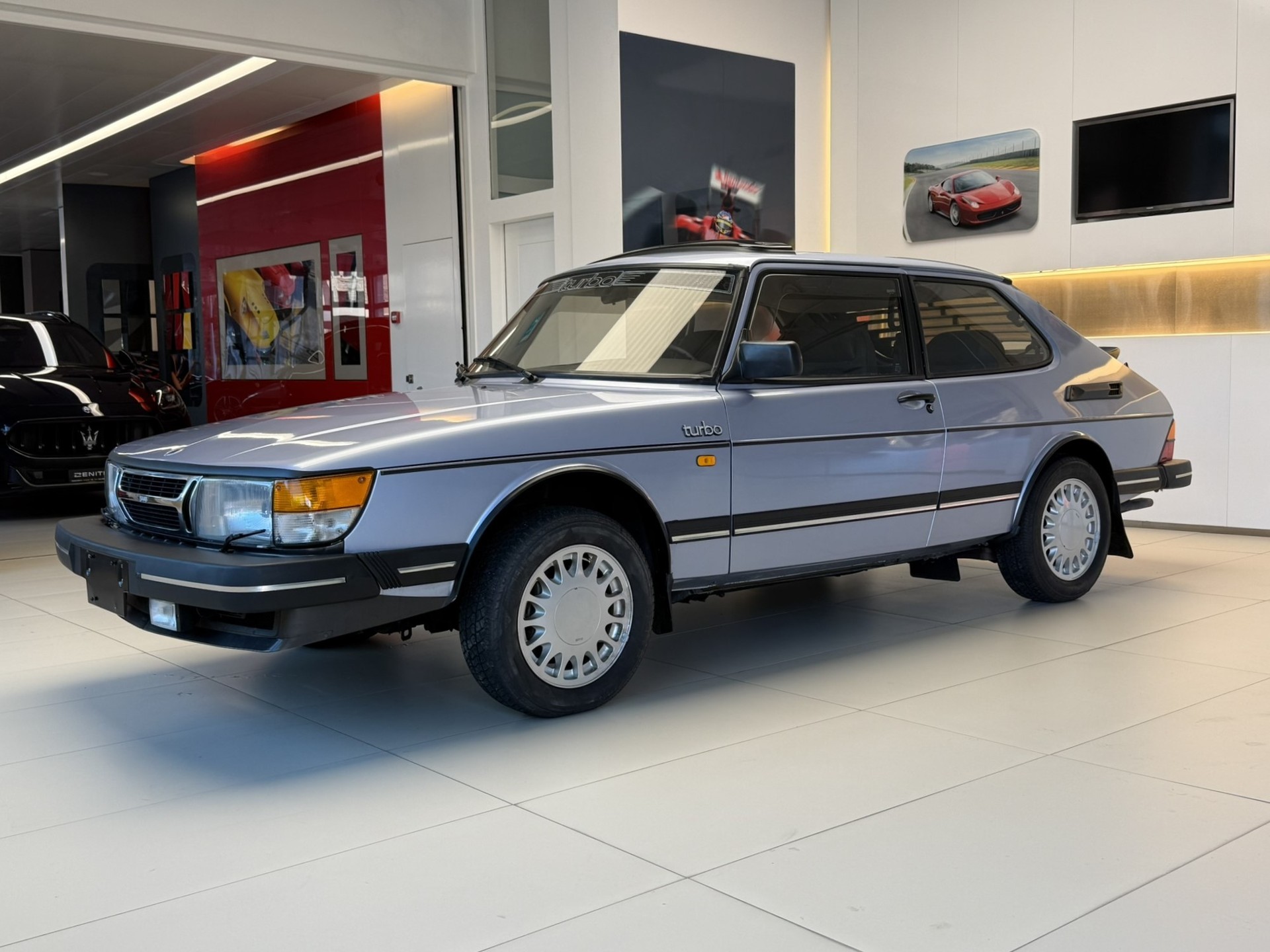 SAAB 900 2.0 turbo 16 S-image-15