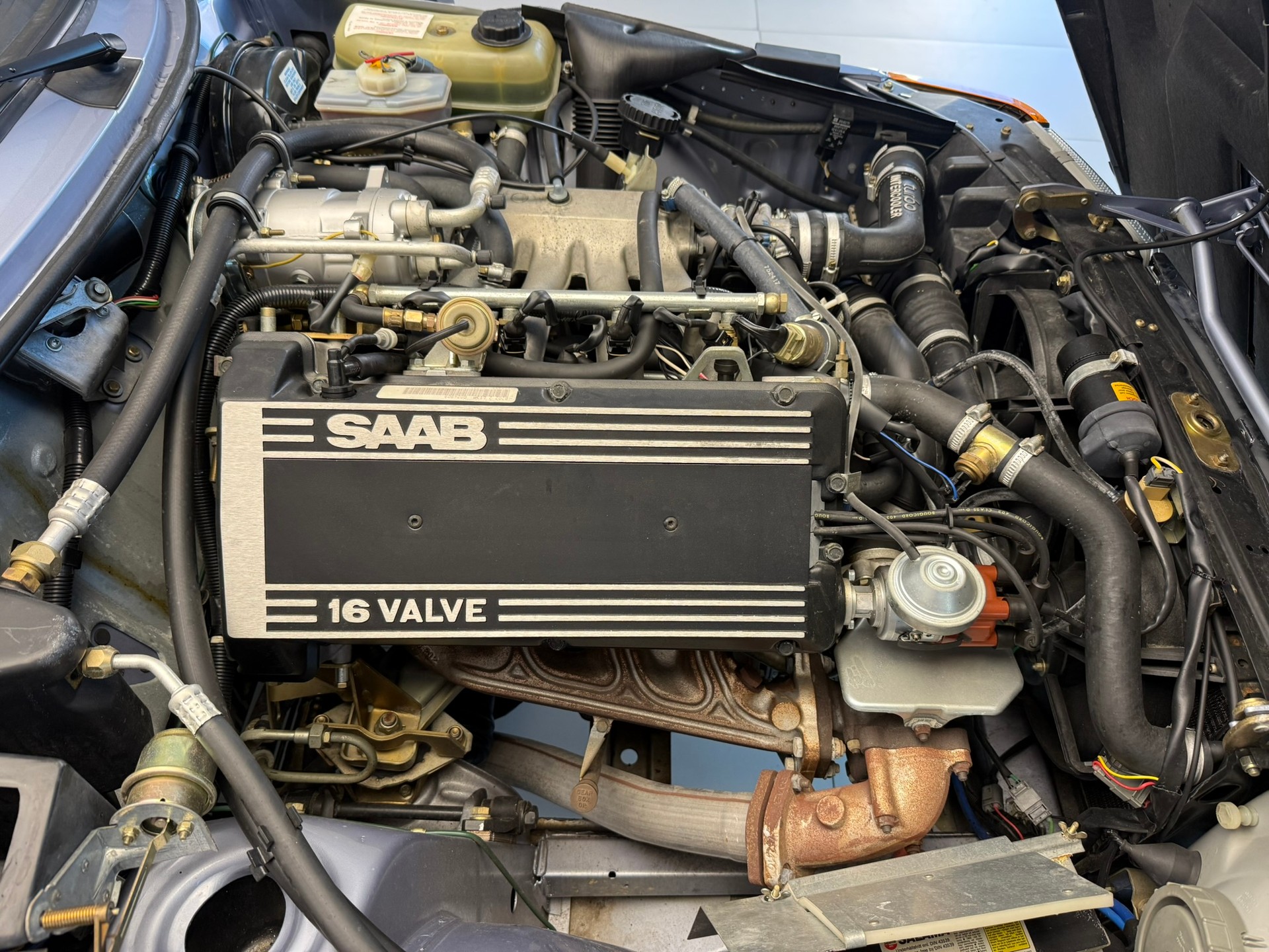 SAAB 900 2.0 turbo 16 S-image-13