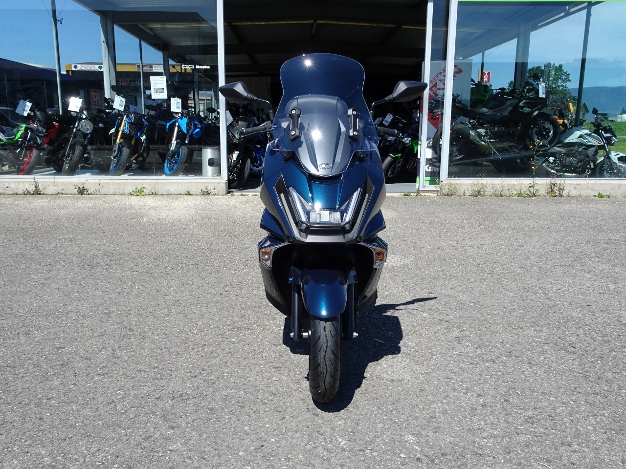 KYMCO Sky Town 125 Topcase-image-2