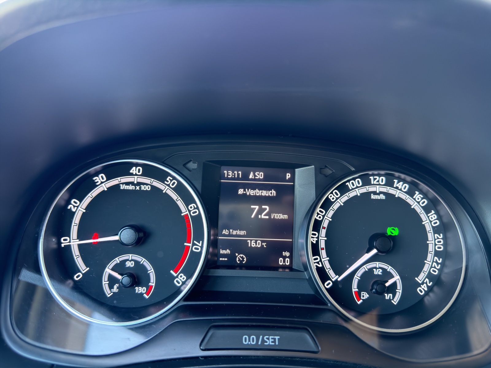 SKODA Fabia Combi 1.0 TSI Clever DSG-image-8