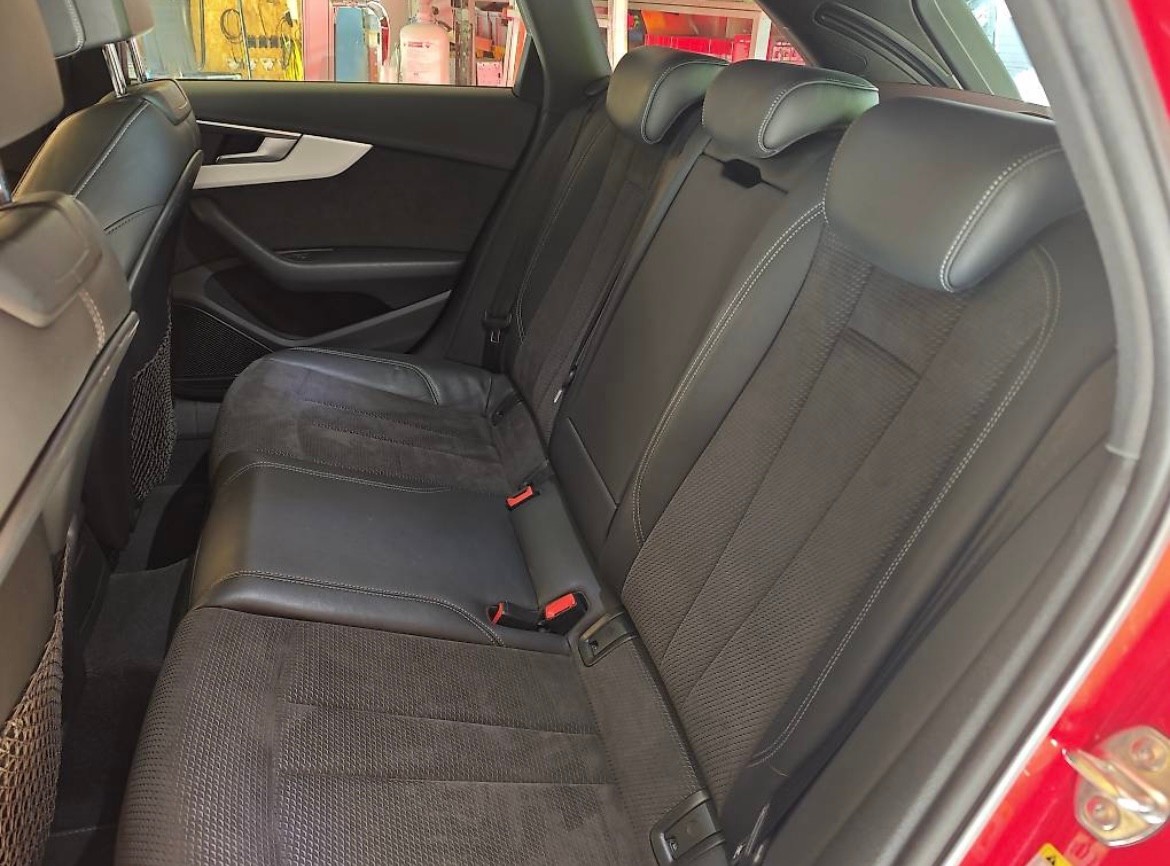 AUDI A4 Avant 3.0 TDI Sport quattro tiptronic-image-4
