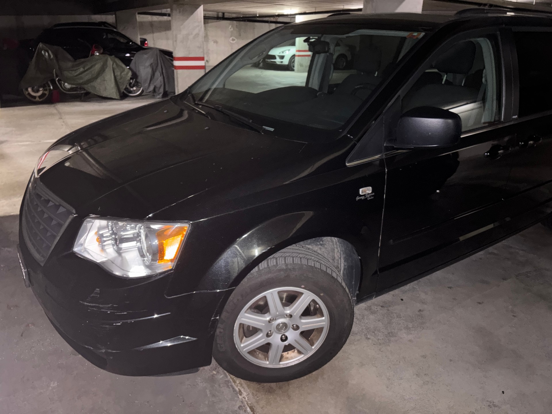 CHRYSLER Grand Voyager 2.8 CRD Limited Automatic-image-4