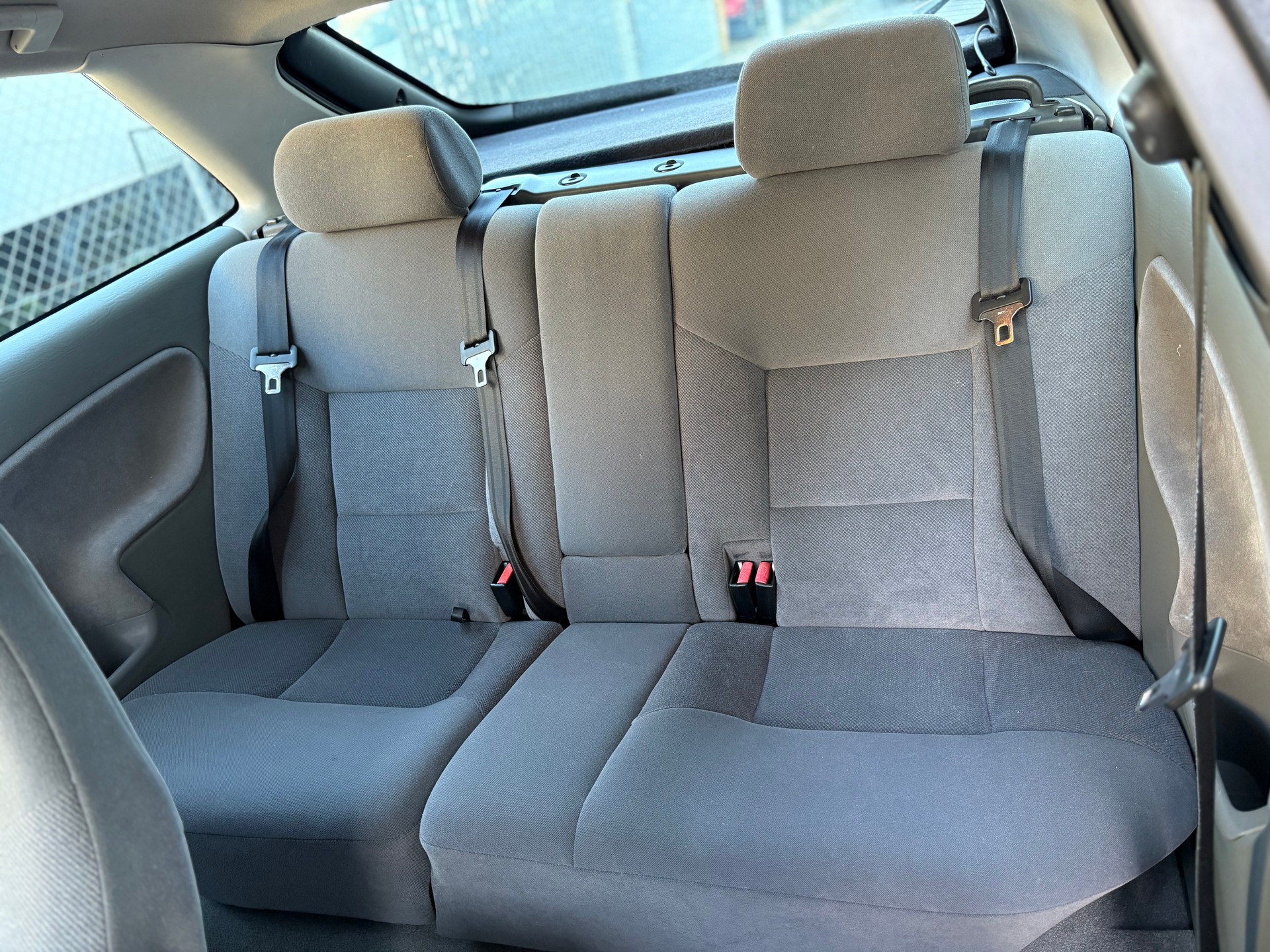 SAAB 900 S 2.0i-16-image-11