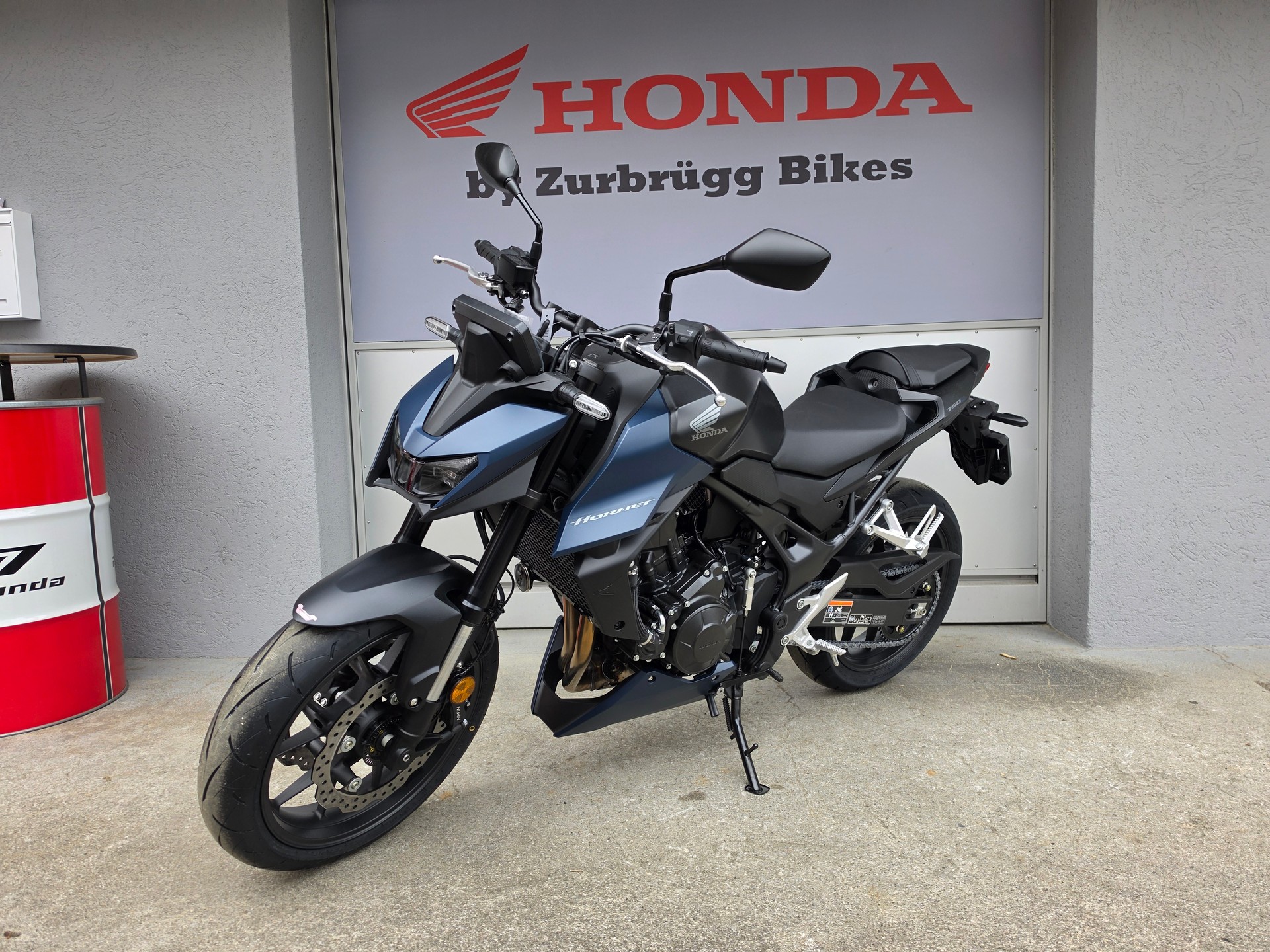 HONDA CB 750 Hornet E-clutch-image-1