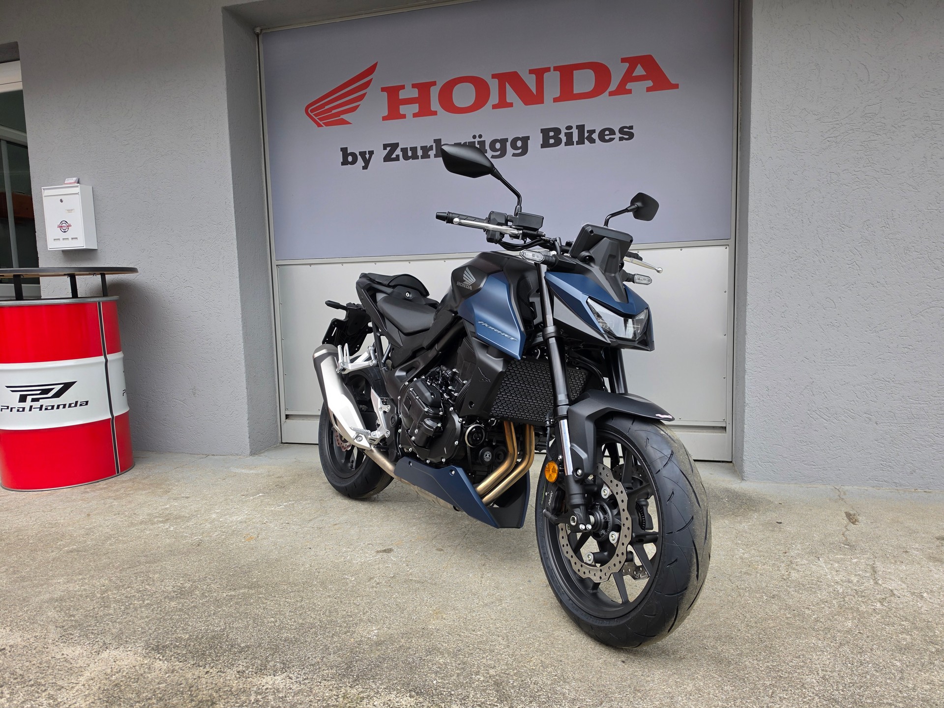 HONDA CB 750 Hornet E-clutch-image-0