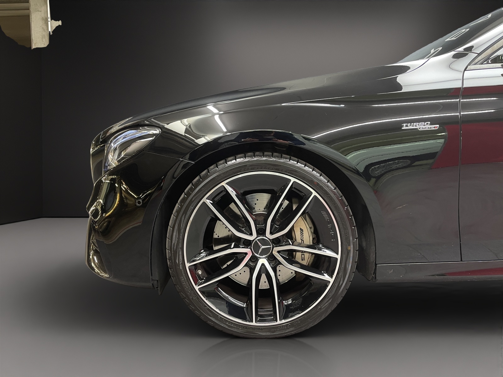 MERCEDES-BENZ E 53 AMG 4Matic-image-5