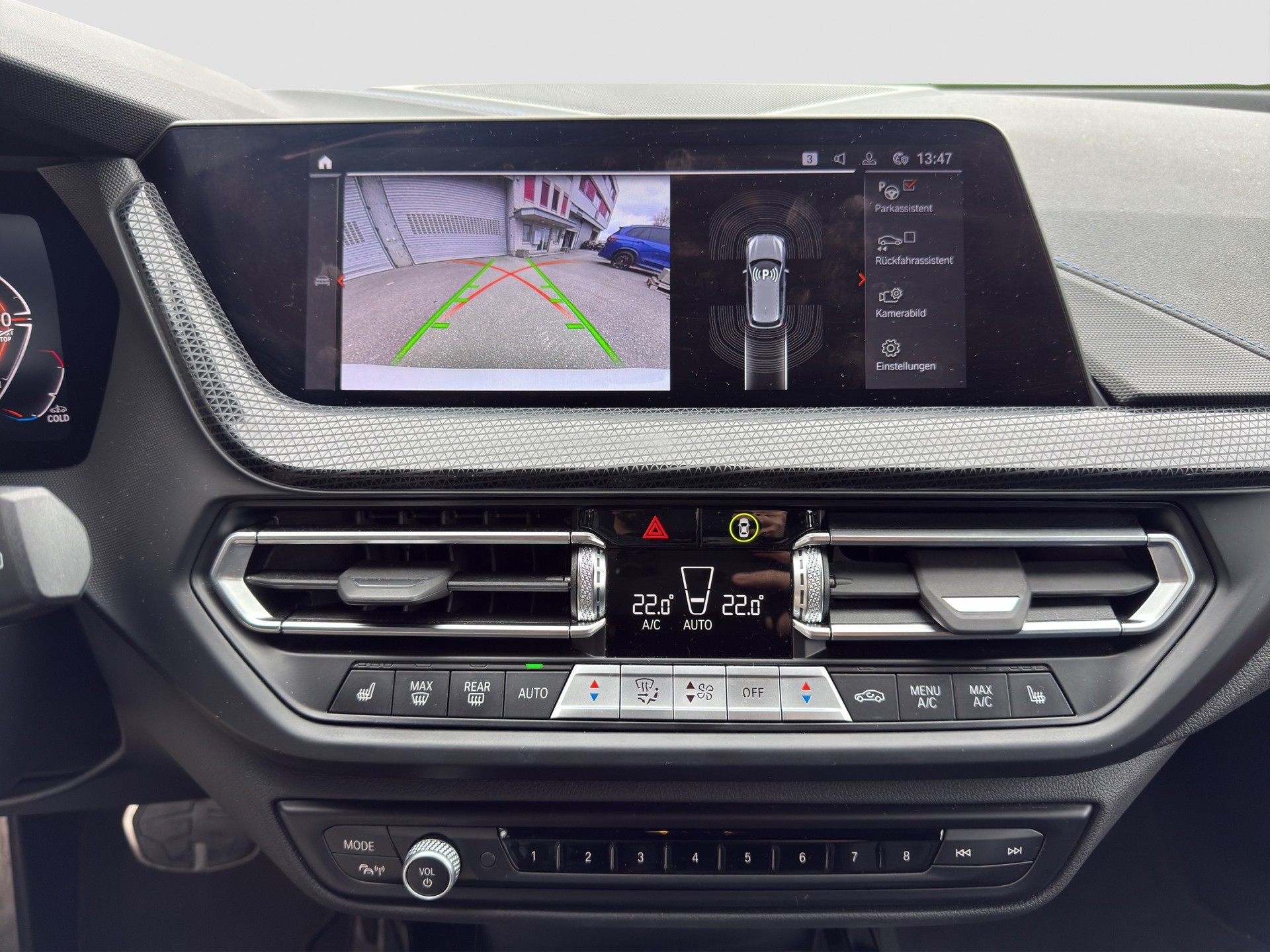 BMW 118d Steptronic M Sport-image-10