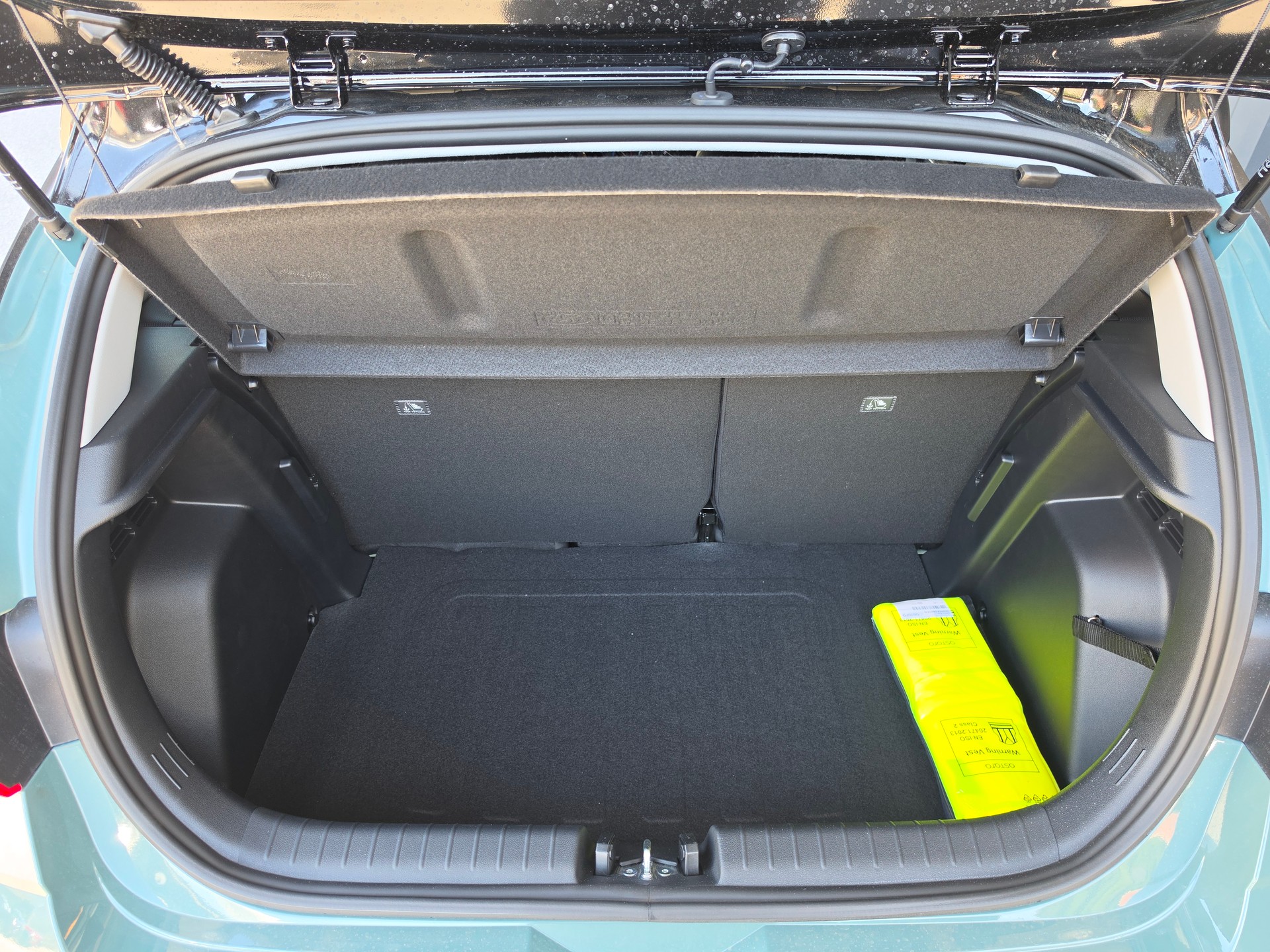 HYUNDAI i20 1.0 T-GDi Amplia DCT-image-10