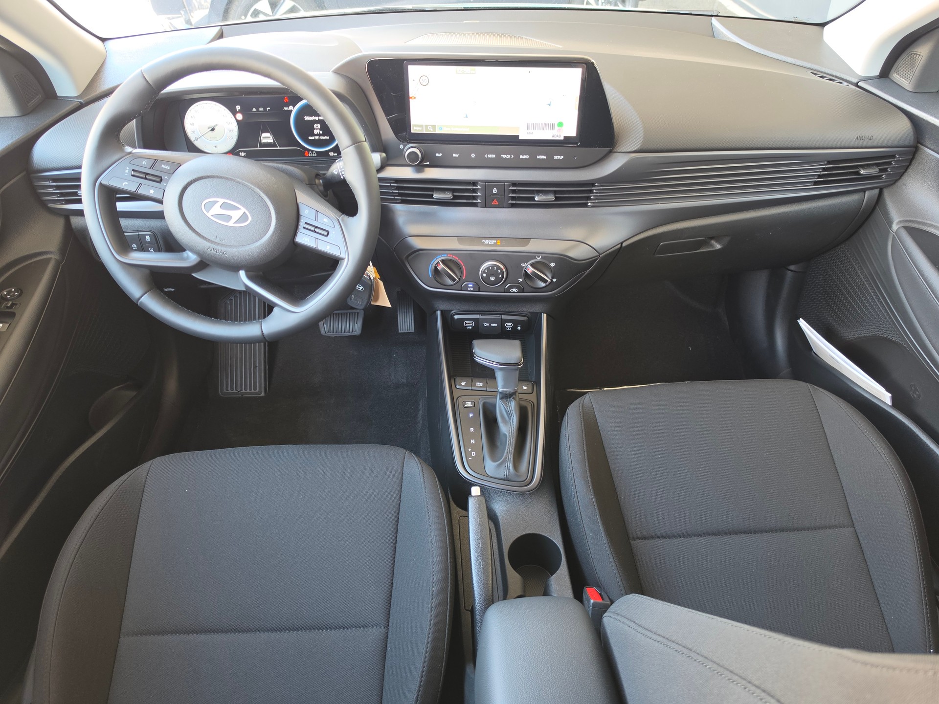 HYUNDAI i20 1.0 T-GDi Amplia DCT-image-3