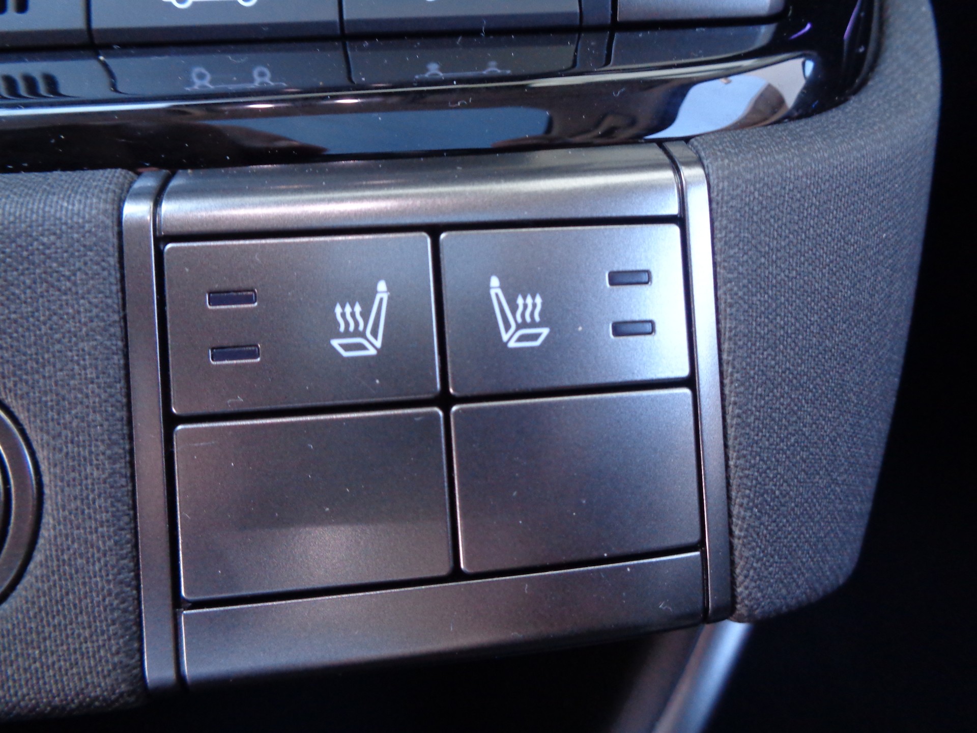 HYUNDAI Inster 49kWh Vertex-image-14