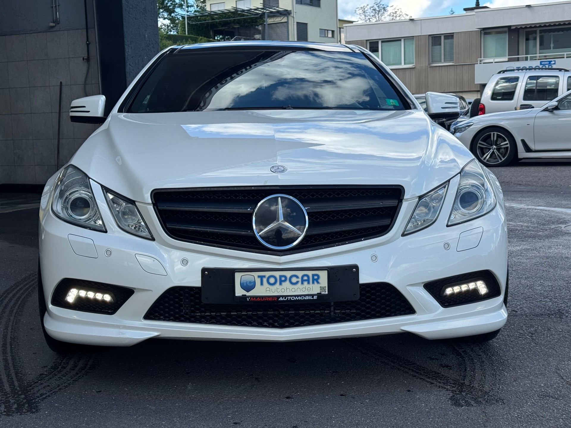 MERCEDES-BENZ E 350 CGI BlueEfficiency 7G-Tronic