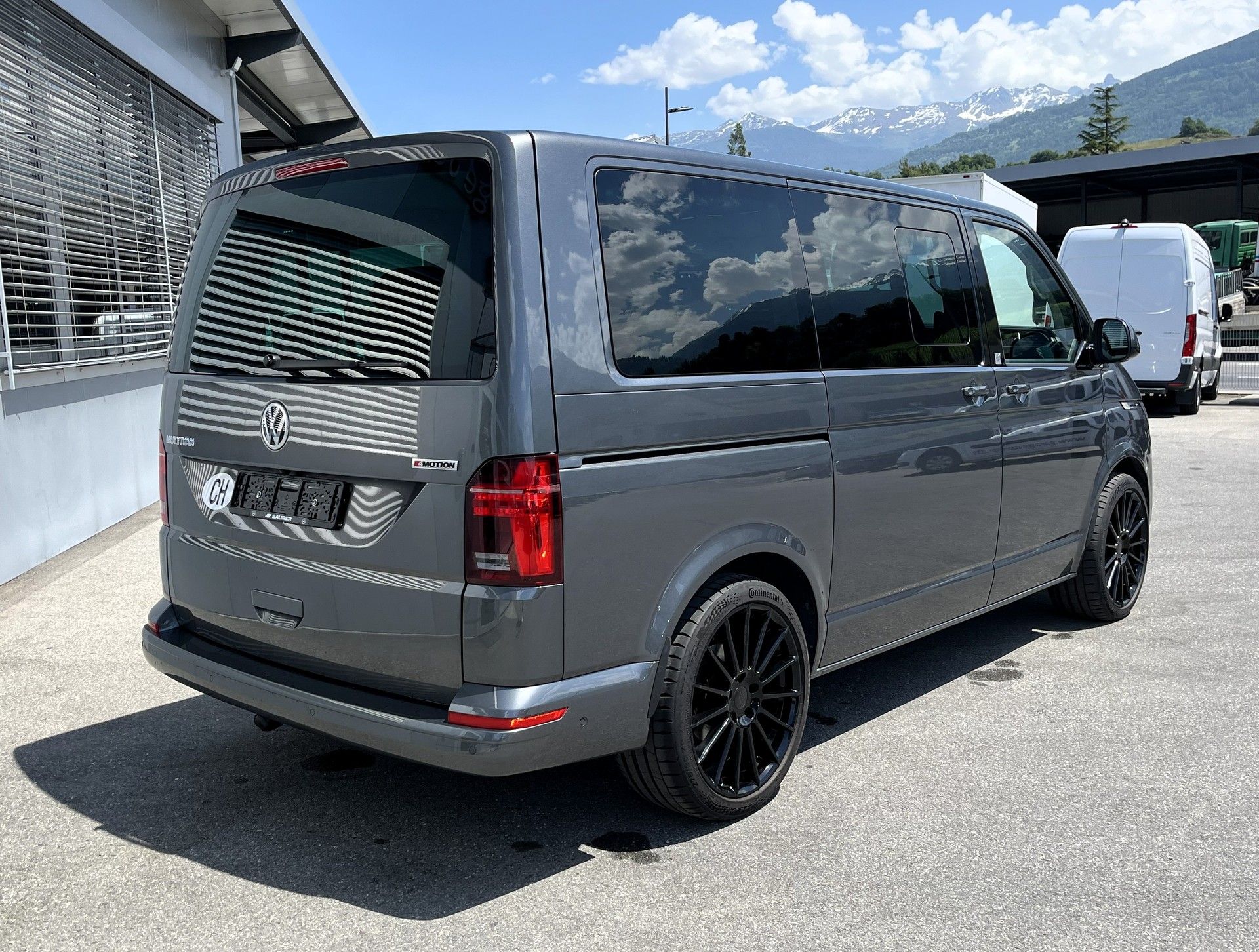 VW T6.1 Multivan 2.0 Bi-TDI Highline Liberty 4Mot. DSG-showroom-element-2