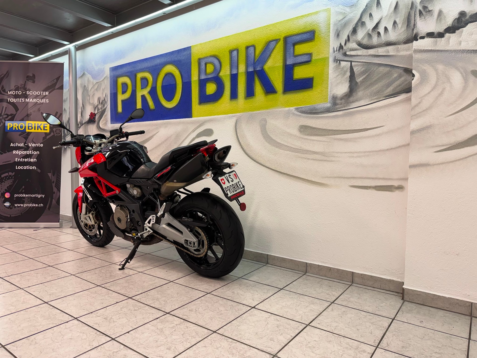 APRILIA SL 750 Shiver ABS-image-3
