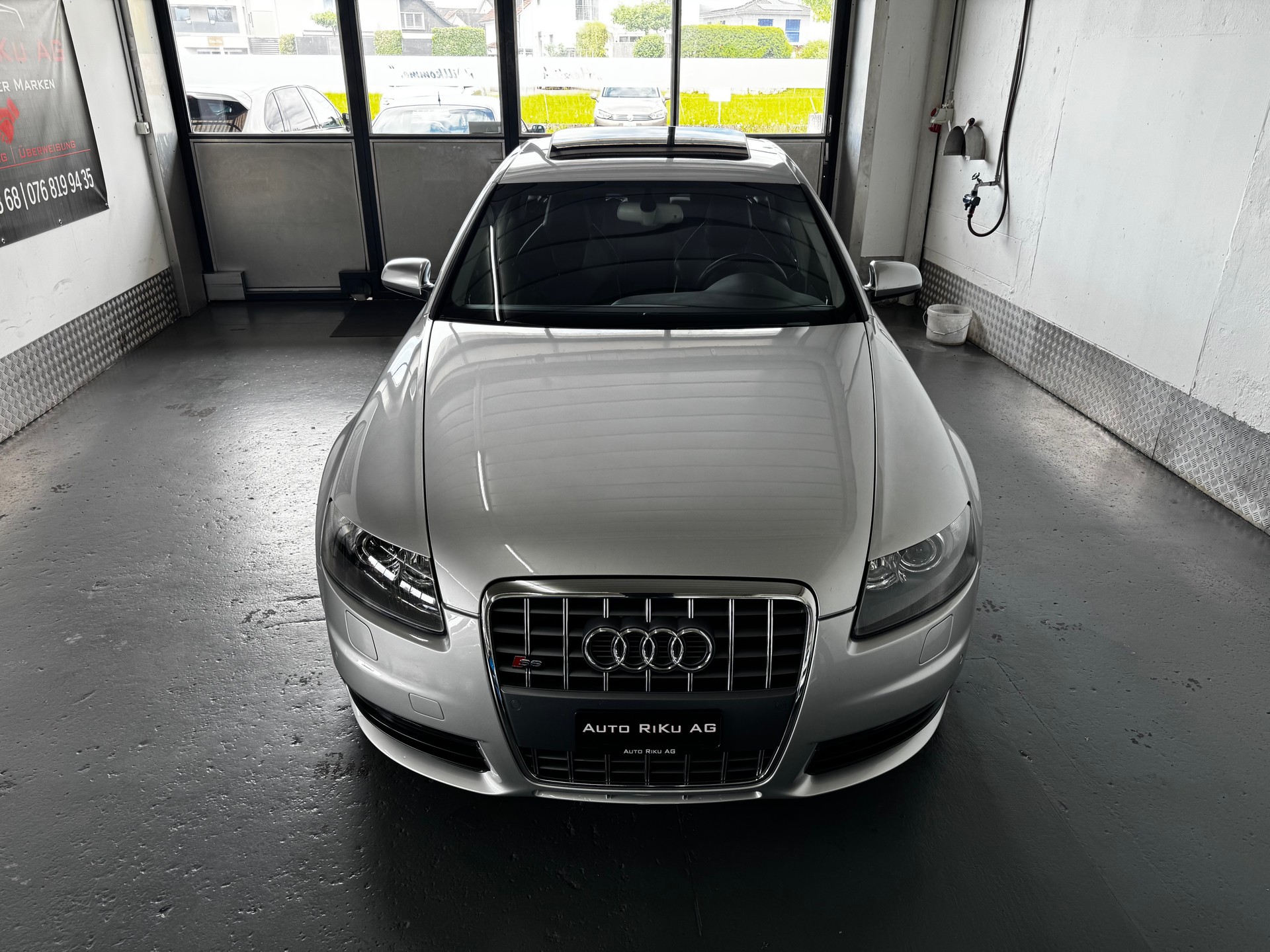 AUDI S6 Limousine 5.2 V10 quattro tiptronic-showroom-element-3