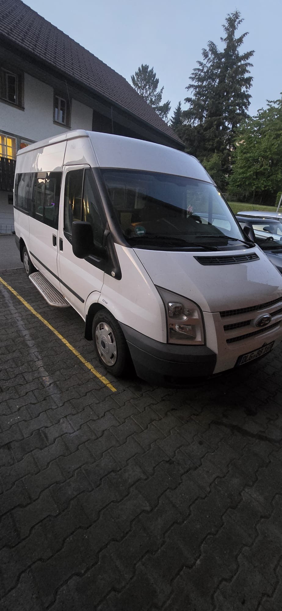 FORD Transit Van 350L Level 3-image-0